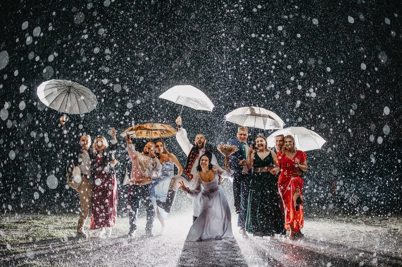 V&iacute;tame nov&eacute;ho člena APFSR - Luk&aacute;&scaron;a Moln&aacute;ra - @lukas_molnar !📸

S radosťou oznamujeme, že na&scaron;a Asoci&aacute;cia profesion&aacute;lnych fotografov Slovenskej republiky sa rozr&aacute;stla o nov&eacute;ho člena
