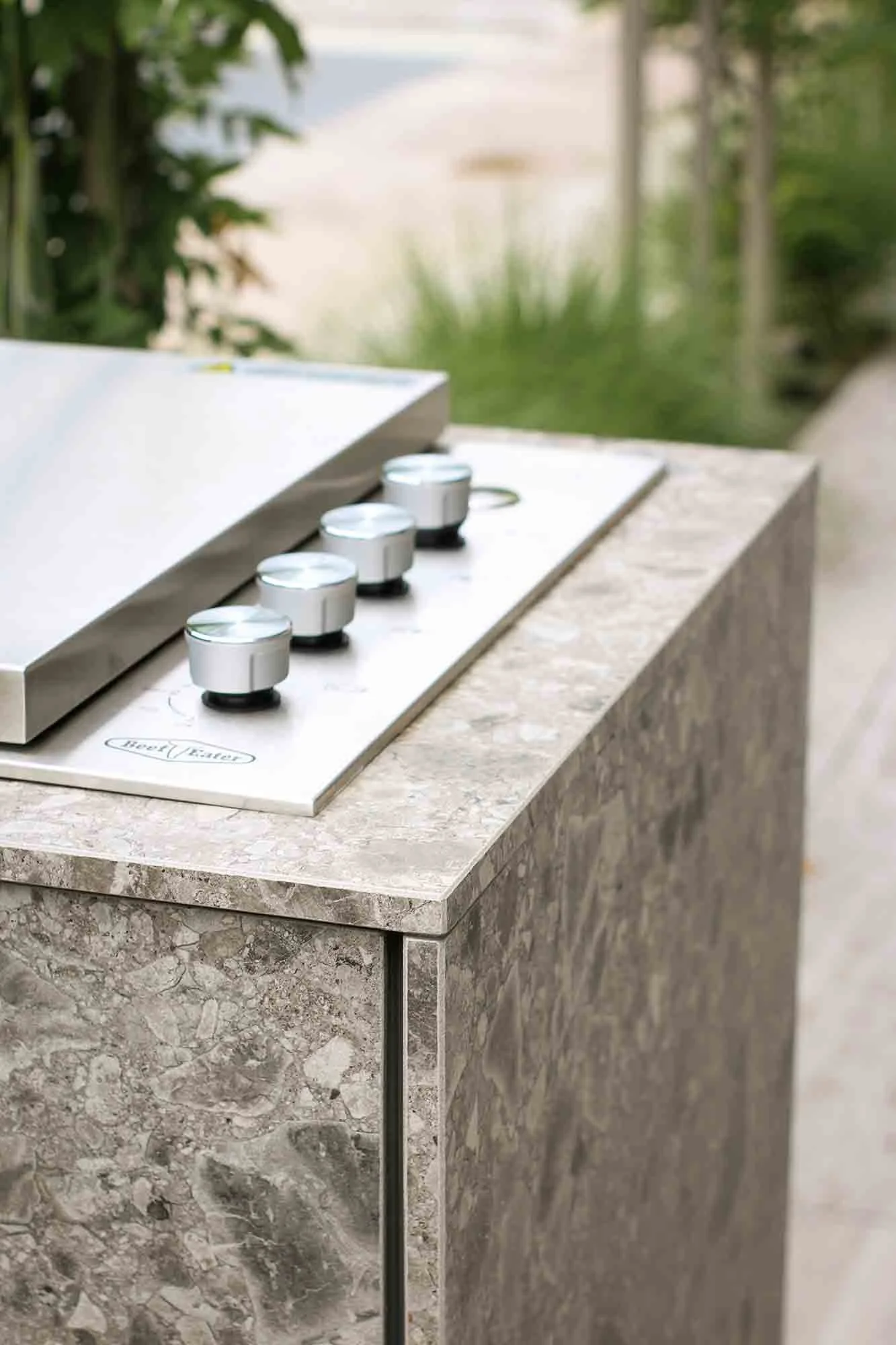 Cubic Outdoor Kitchen grill detail