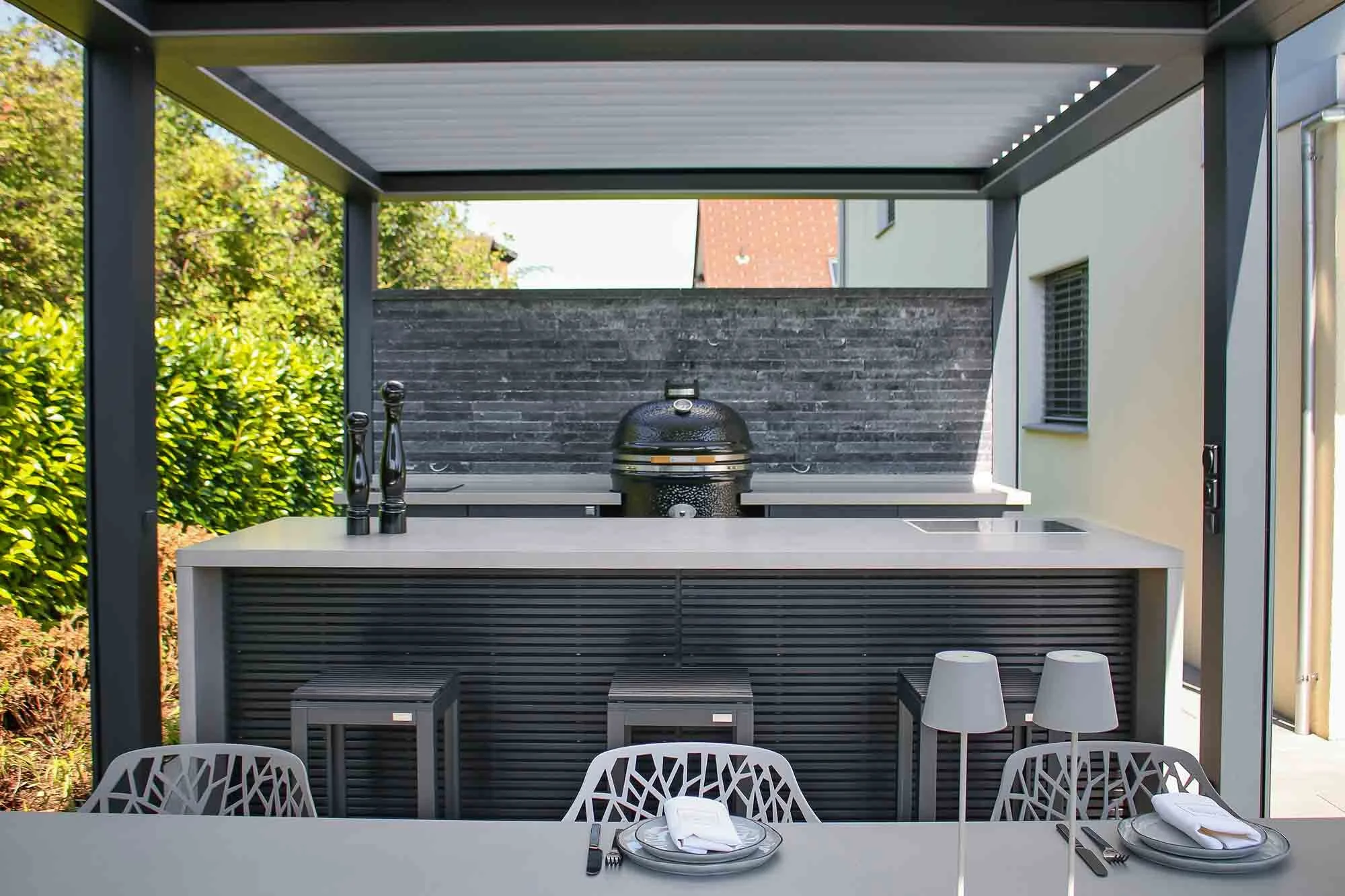 Cubic Outdoor Kitchens With Big Green Egg