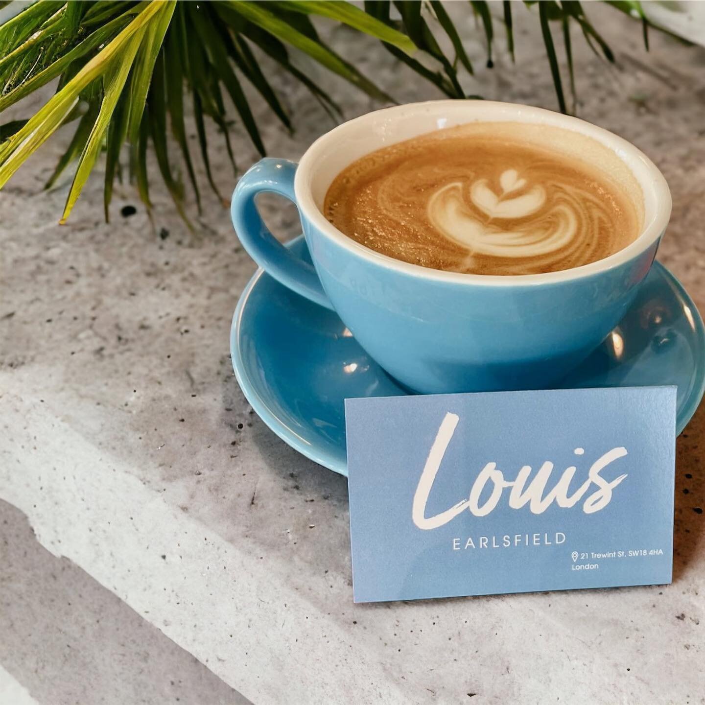 Free coffee this 1st week! ☕️ But what is that we are serving!? 

We want to share what our Louis coffee is actually made of! It is 60% Arabica, 40% Robusta blend. It boasts a full body and low acidity, being a great choice for an everyday espresso, 