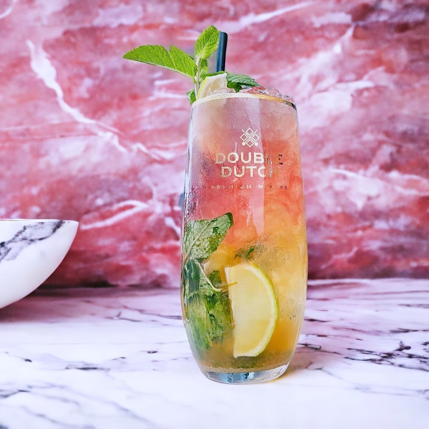 Everyone has been raving about our latest cocktail and we're excited to finally share it with you! Introducing the Tuscan Sunset 🍹🍸🍷, our unique twist on Mojito. 

Prepare to be refreshed by the invigorating combination of mint and lime, which add