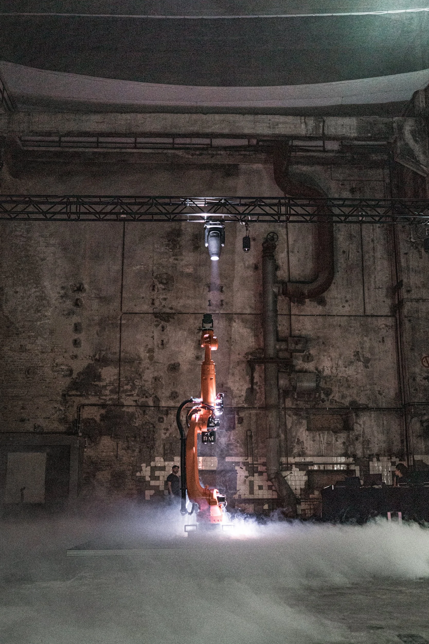 Photo by: Johannes
@i.am.johannes

Choreographer; Candela Capitan
Sound Designer; Dasha Rush