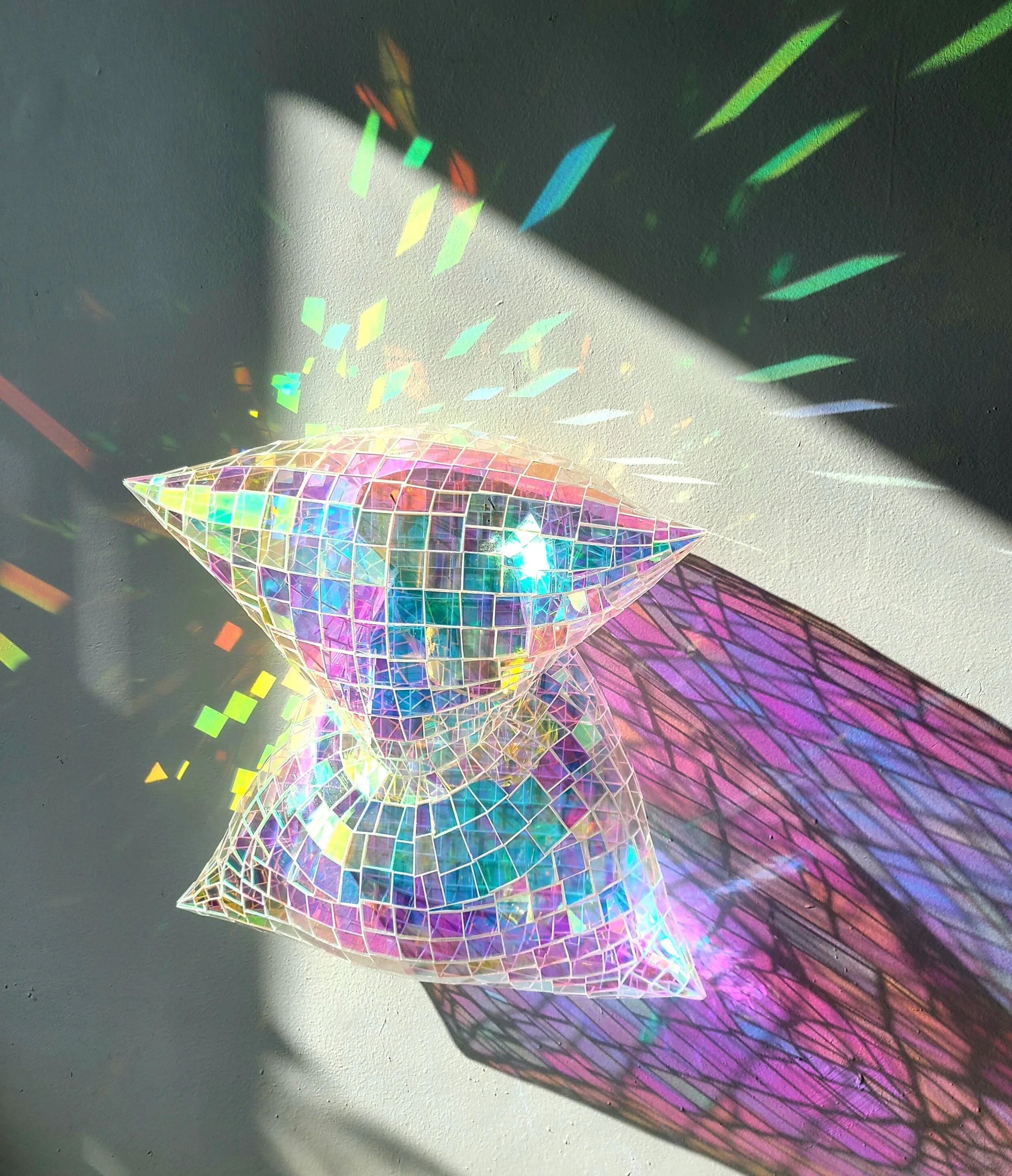 How Colin Roberts Plays with Light Through Plexiglass