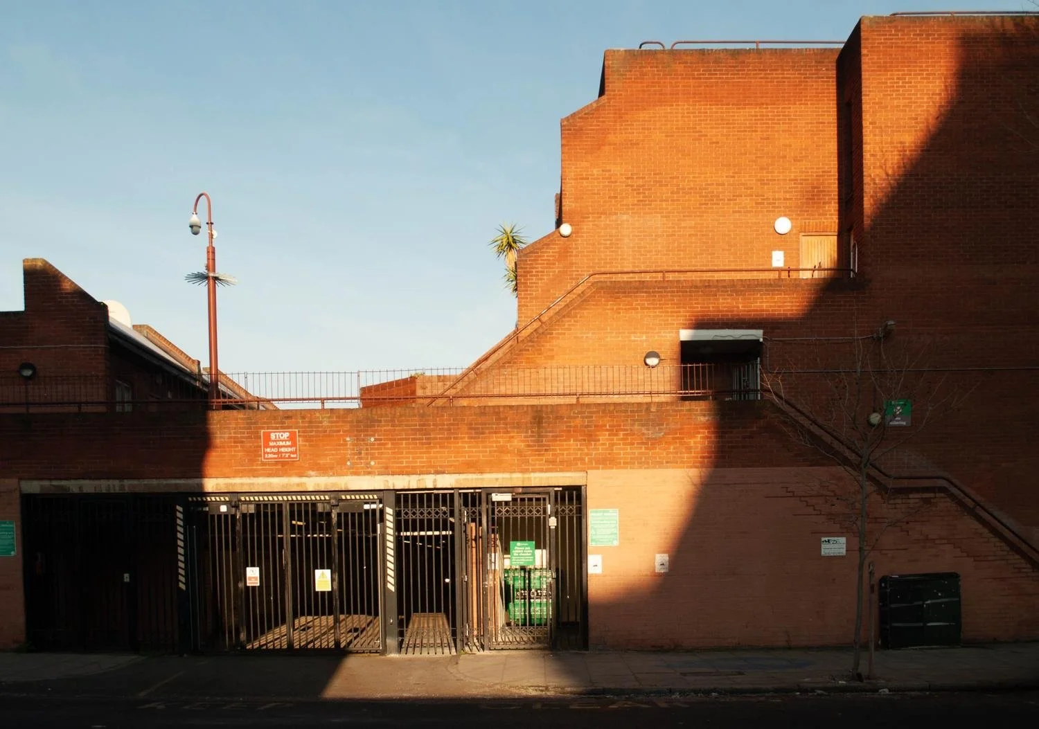 \Summer Day Thoughts \\ Somers Town Walks\