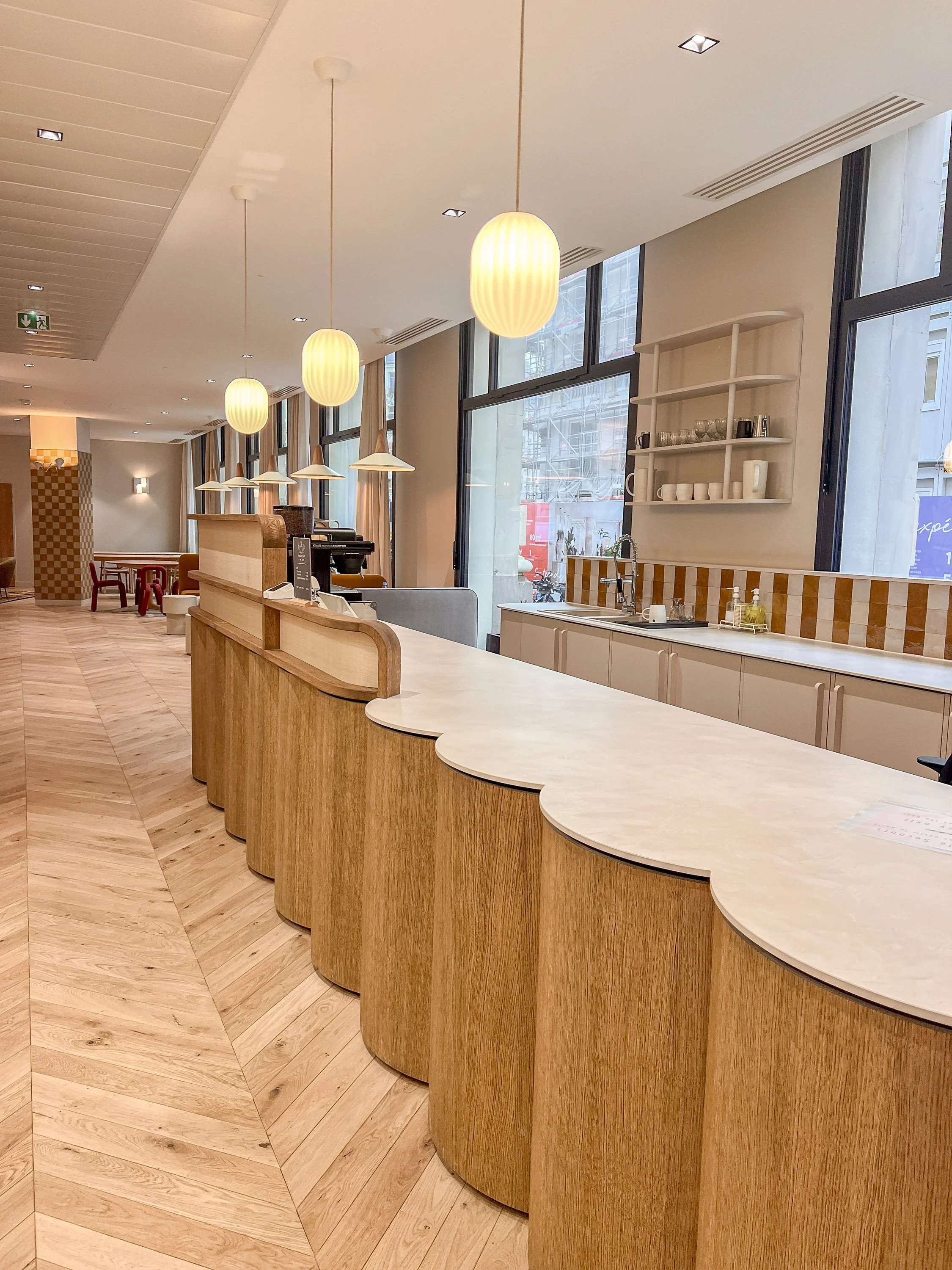 espace-coworking-accueil-louvre-maison-caumont.jpg