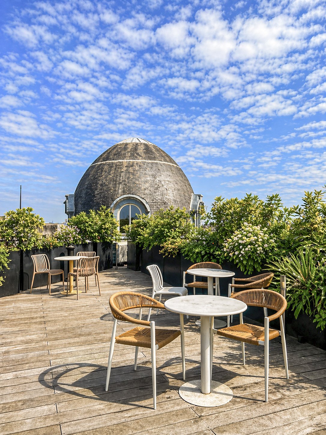 espace-coworking-terrasse-louvre-maison-caumont.jpg