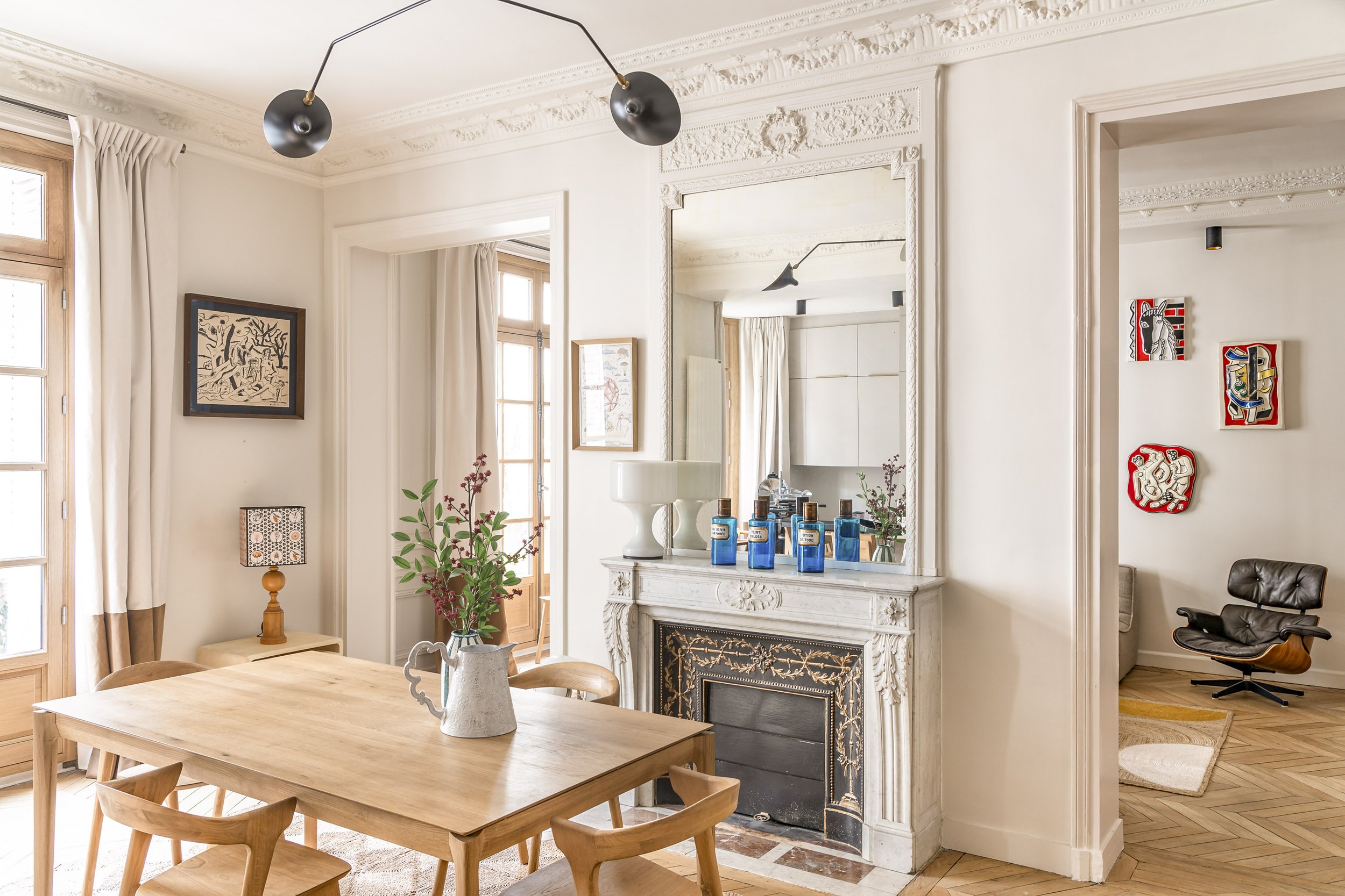 salle-a-manger-suspension-le-sueur-maison-caumont.jpg