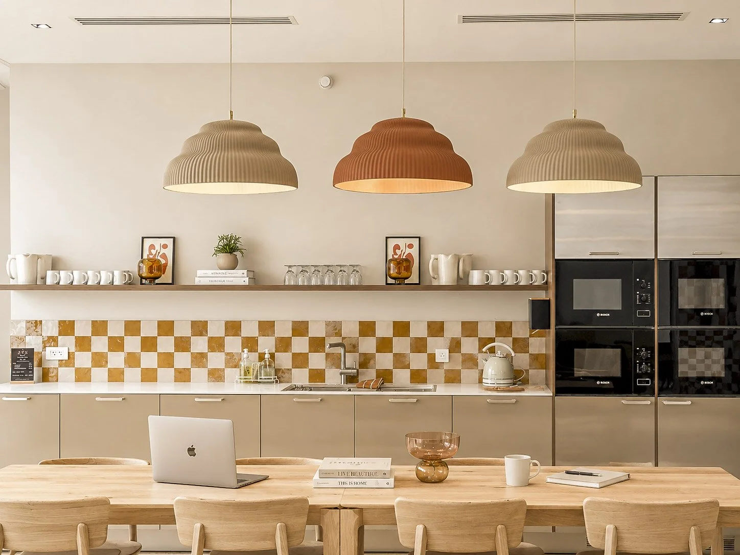 espace-coworking-cuisine-collective-louvre-maison-caumont.jpg