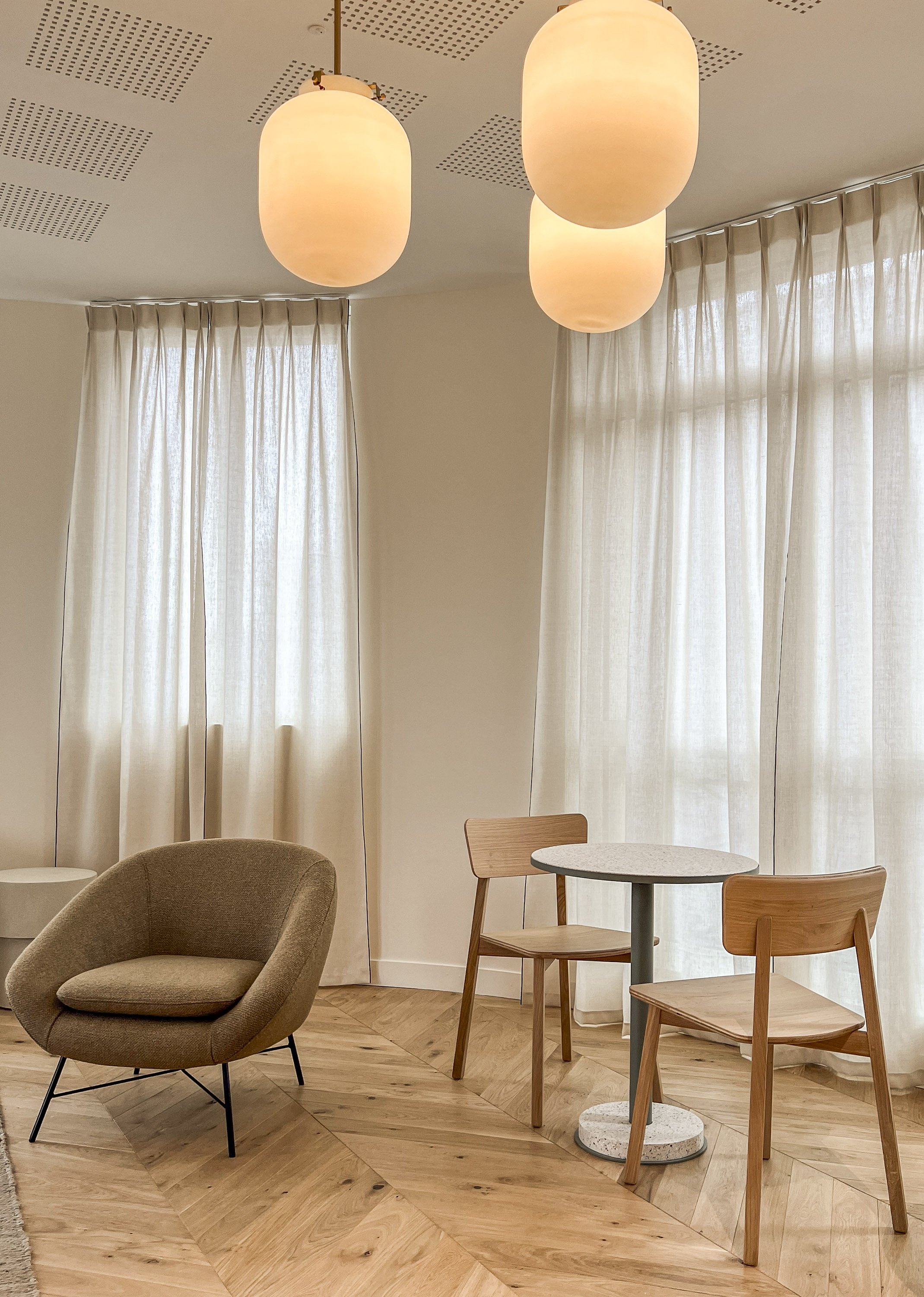 tisaniere-espace-coworking-louvre-maison-caumont.jpg