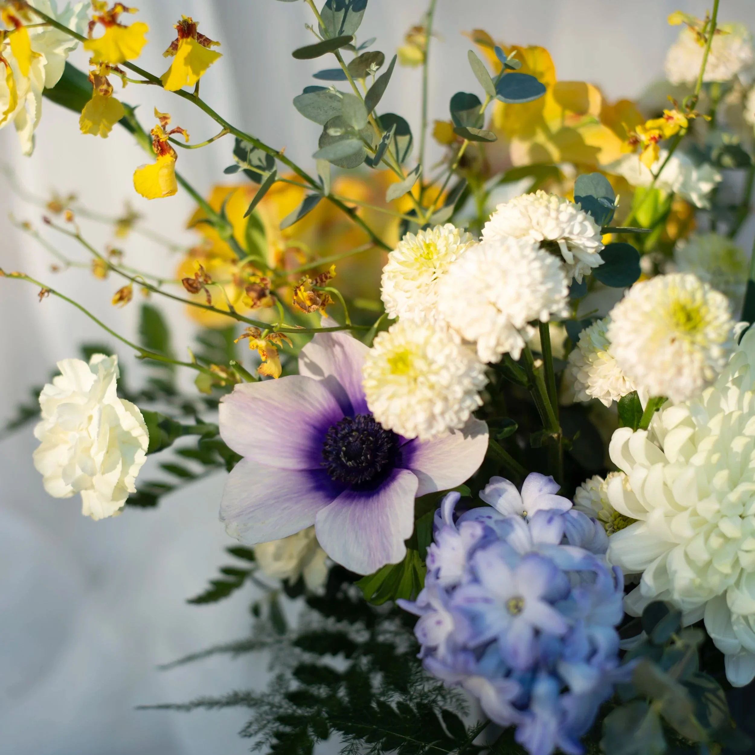 flowers, floral arrangement, bouquet
