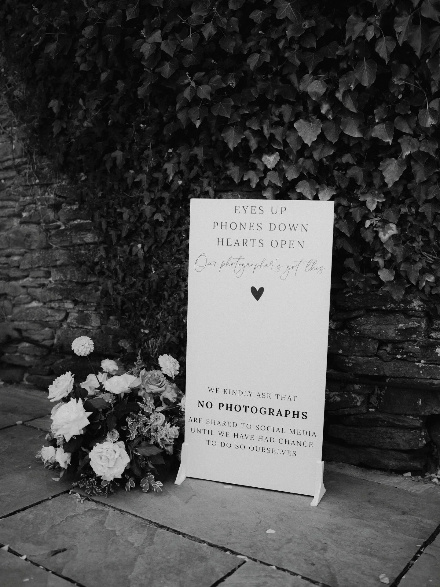 There&rsquo;s something special about the little details that welcome your guests into your wedding day. Finishing touches like this &ldquo;phones down&rdquo; sign help set the tone so everyone can be fully present for the moments you never want to f