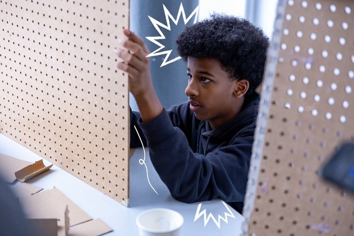 𝗥𝗲𝗮𝗱𝘆, 𝗦𝗲𝘁, 𝗥𝗼𝗹𝗹!&nbsp;
Visions had a blast in partnership with @dwayprograms, engaging youth in linear algebra basics through Marble Run. Youth spent the day:
👷 Designing and building Marble Runs in teams&nbsp;
🗻 Learning about the eff