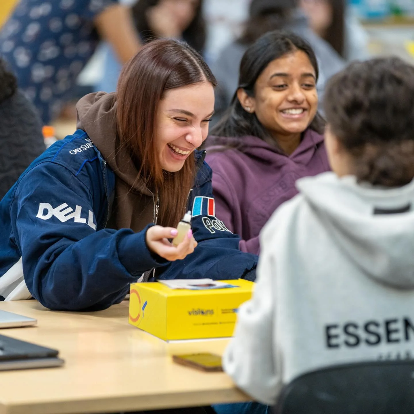 Last month, Visions collaborated with Nadia Qureshi at @yorkuniversity to deliver a Professional Development workshop to the next generation of teachers 🍎

💭 Diving into a Visions STEM Module designed for hands-on in-class youth engagement that equ
