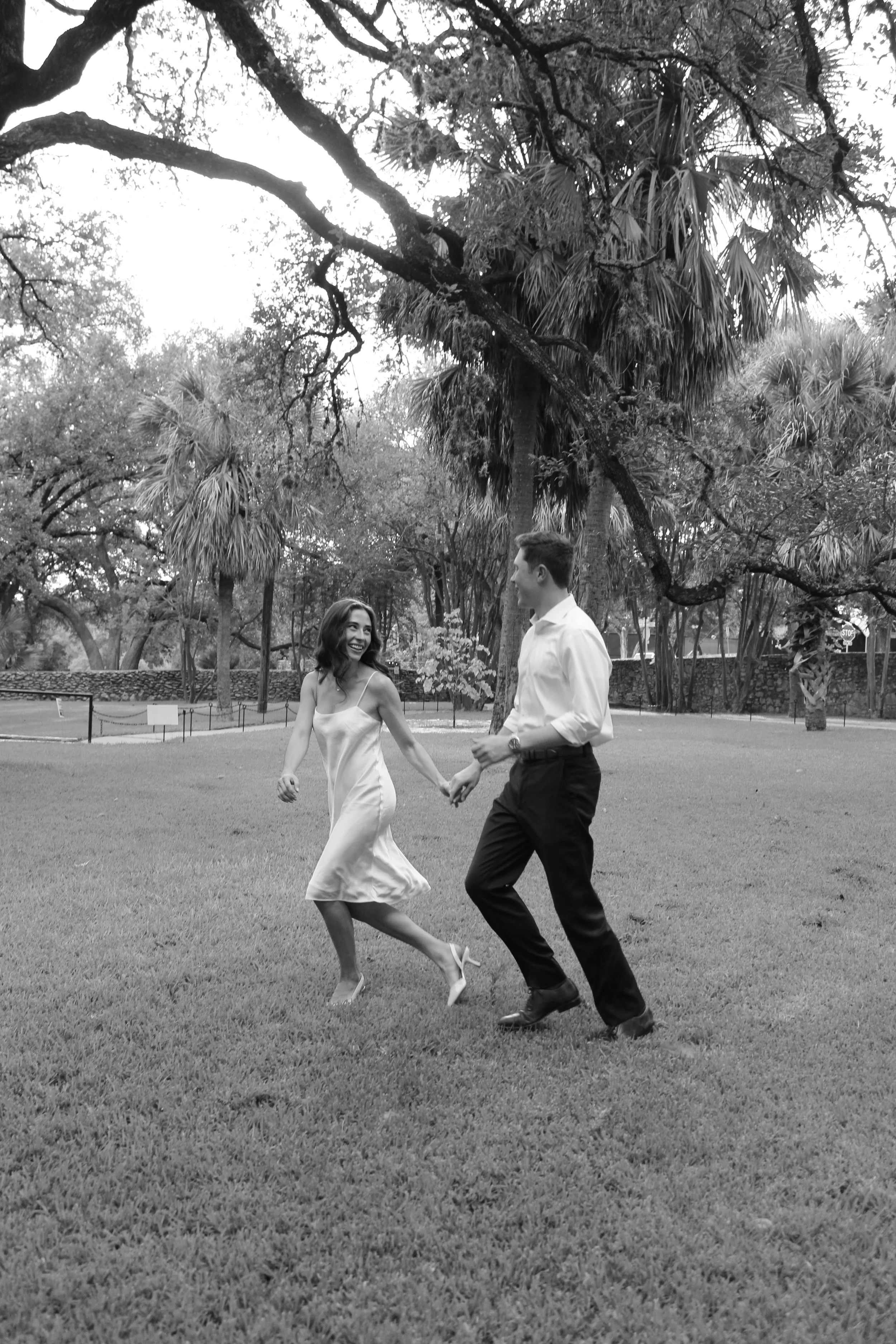 KennedyMichael_Engagement_0913IMG_0202-2.jpg