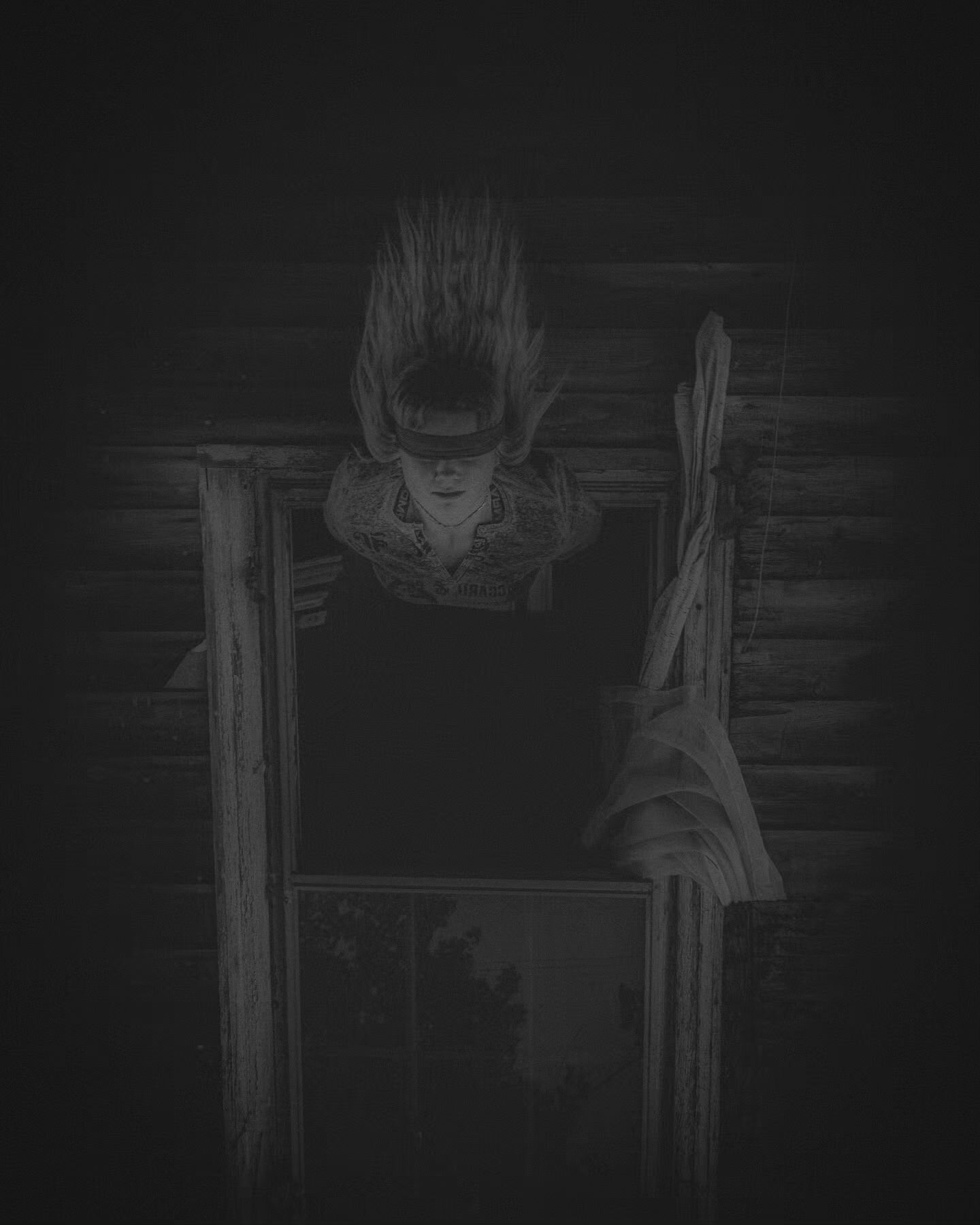 Day 30 of 31!!!
As Above, So Below.
Halloween is only a day away and I was really excited to post this one and I'm even more excited for tomorrow's!
Thanks to @annalisacosner for this one!
#amateurphotography #amateurphotographer #blackandwhite