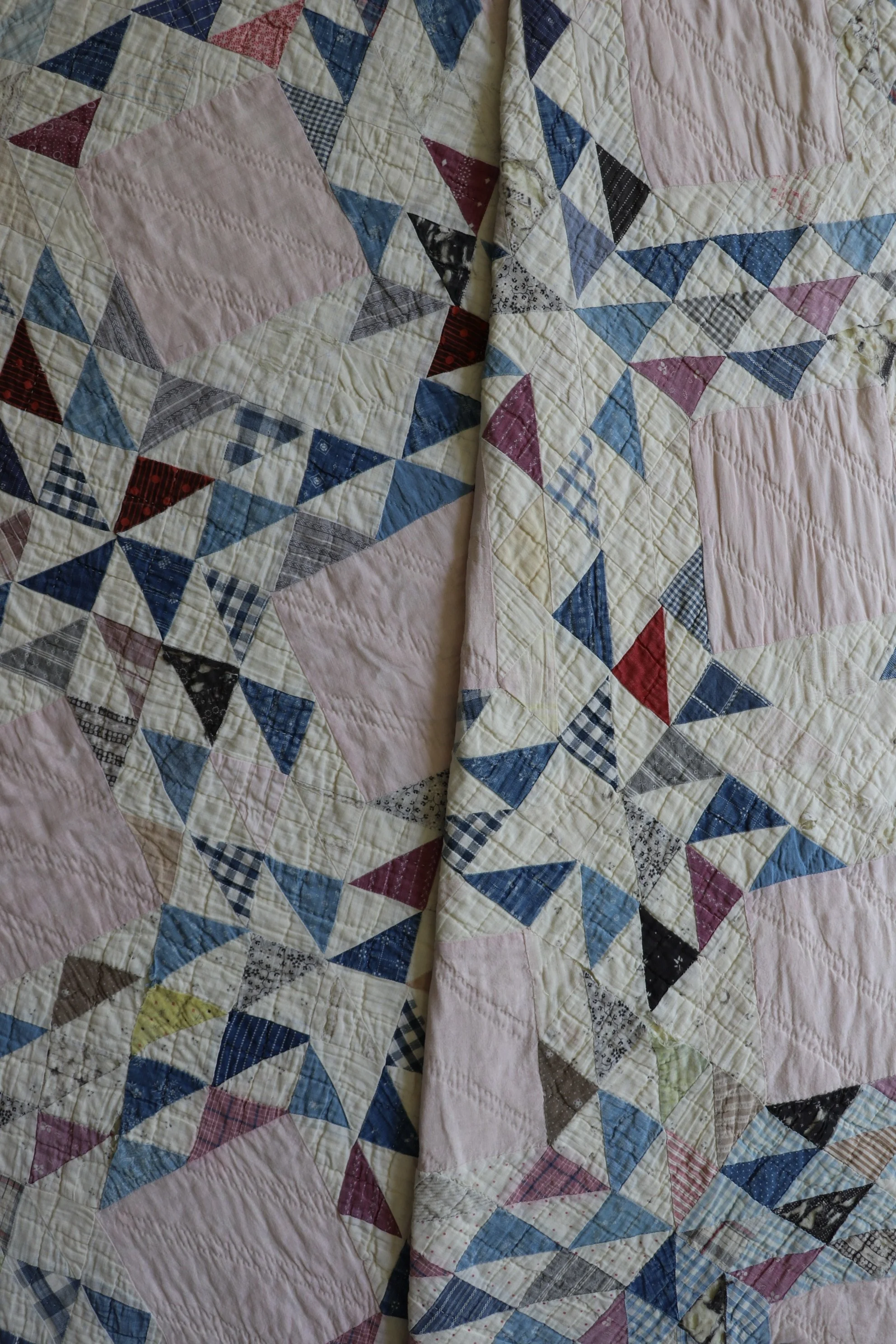 #4. Ocean Waves Heirloom Quilt Circa 1880-1900