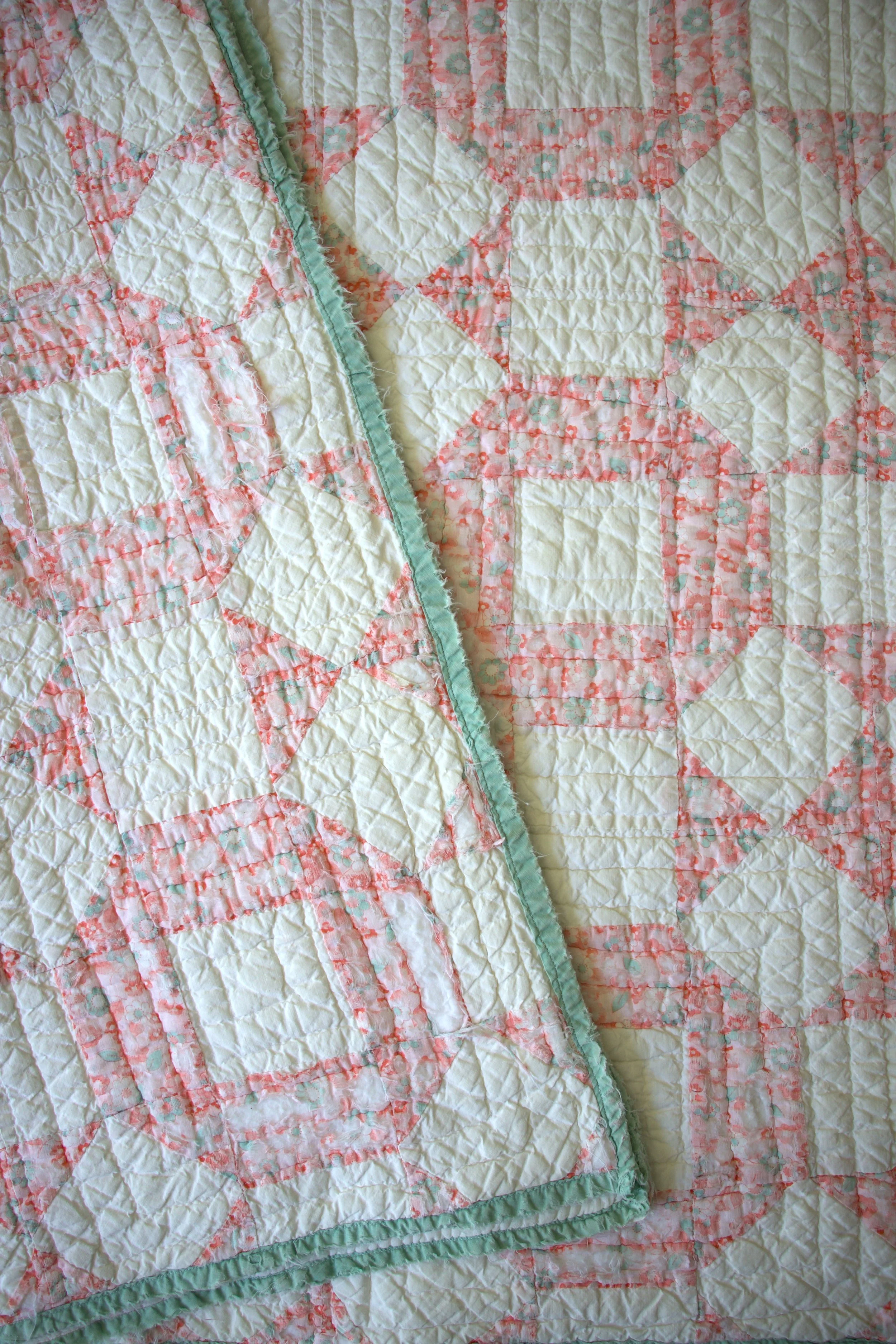 Floral Heirloom Quilt Circa 1940-1950