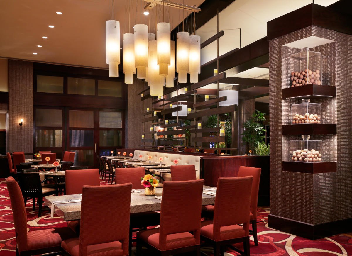 Restaurant-B-3250d9fb97405d6_3250db34-c006-43a9-8aac6bd83d7d2558.jpg