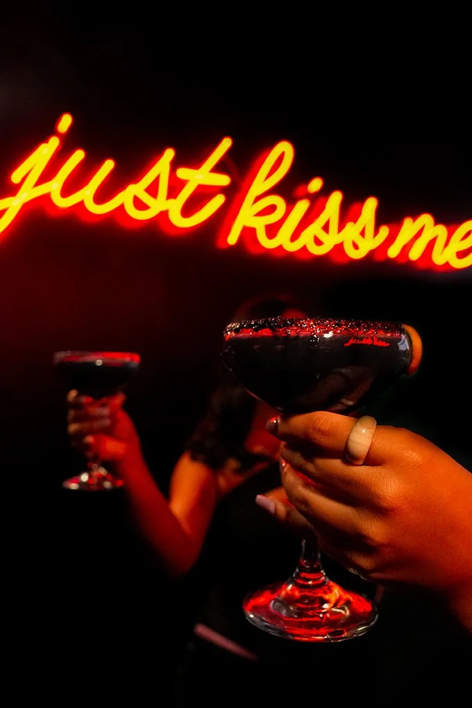 kiss11.jpg