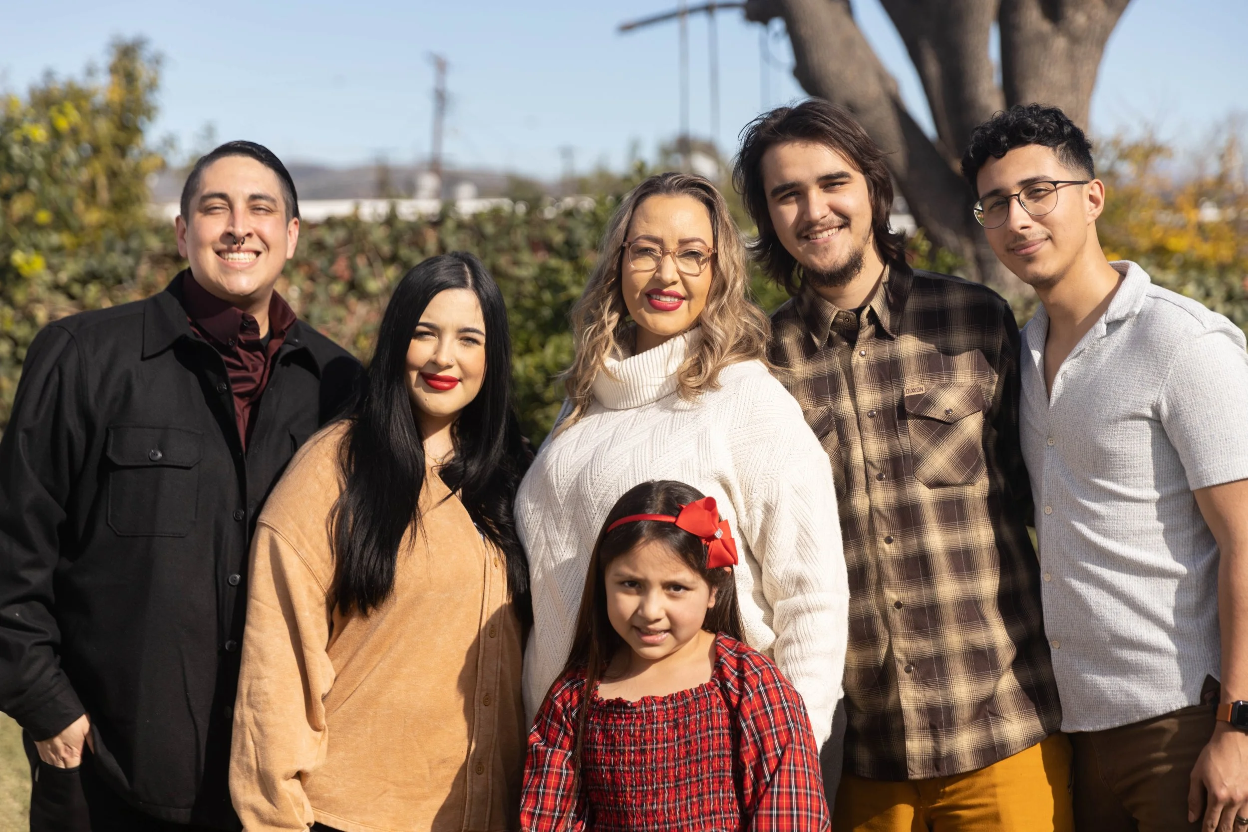 Victory's_family-9.jpg