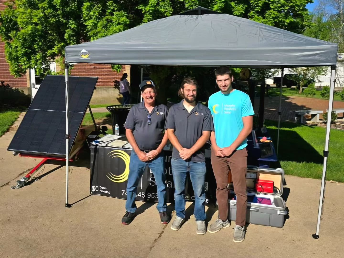 What a great Earth Day event to spend staring into the sun! Thanks Murphy Brothers Solar for partnering with us to create, what is likely, the MOV's first solar-powered 3D printer setup!