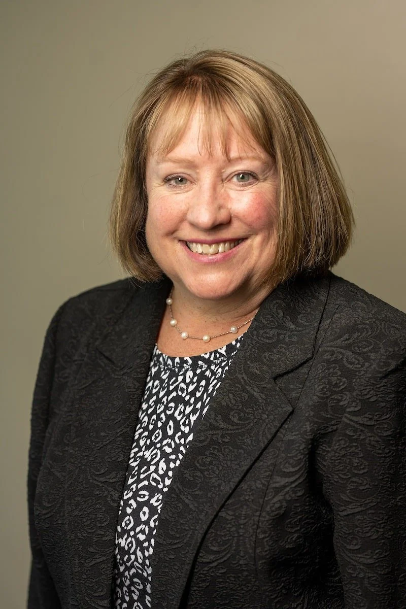 Karen Corcoran Headshot