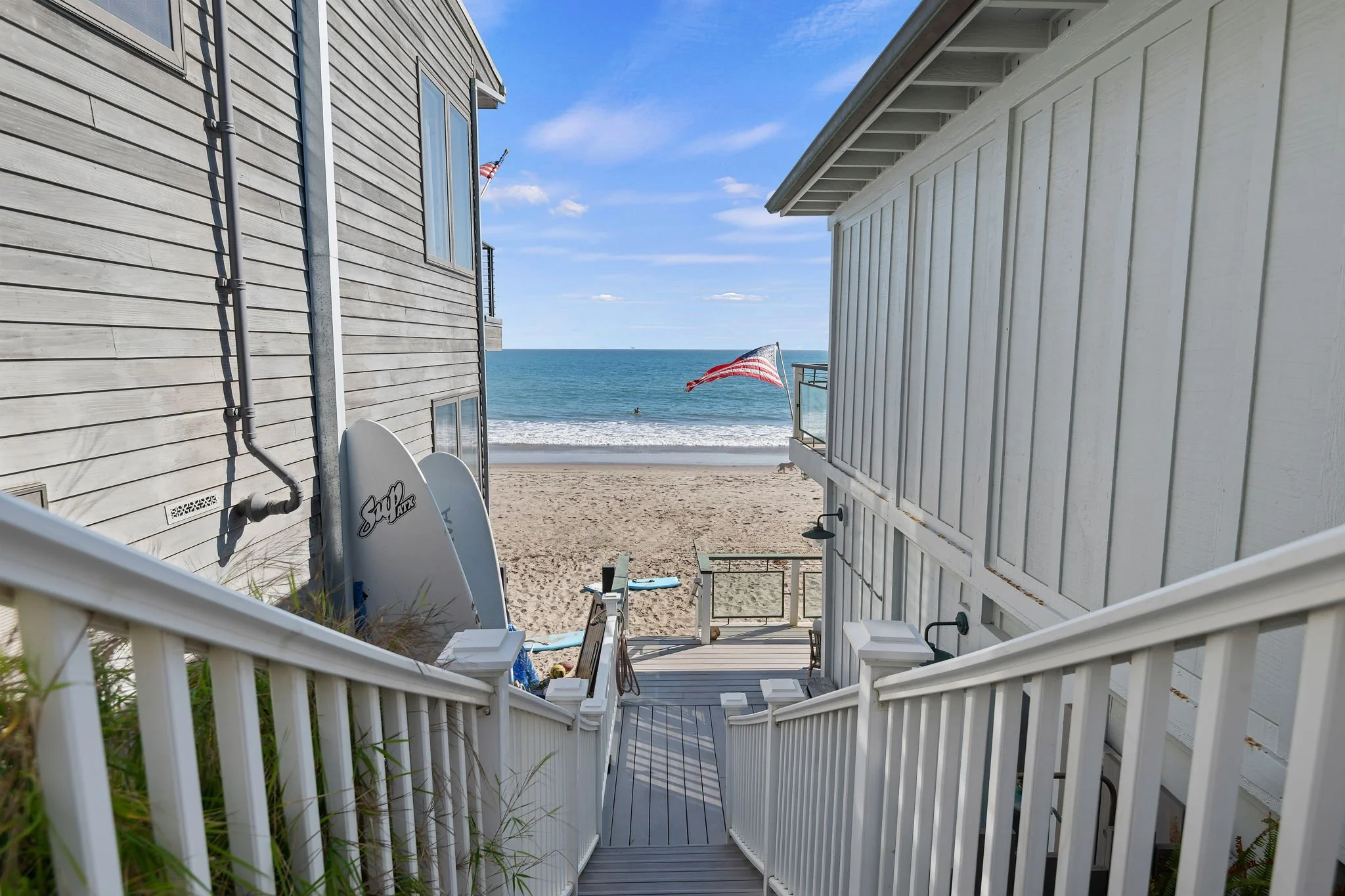 28-Stairs to Beach.jpg
