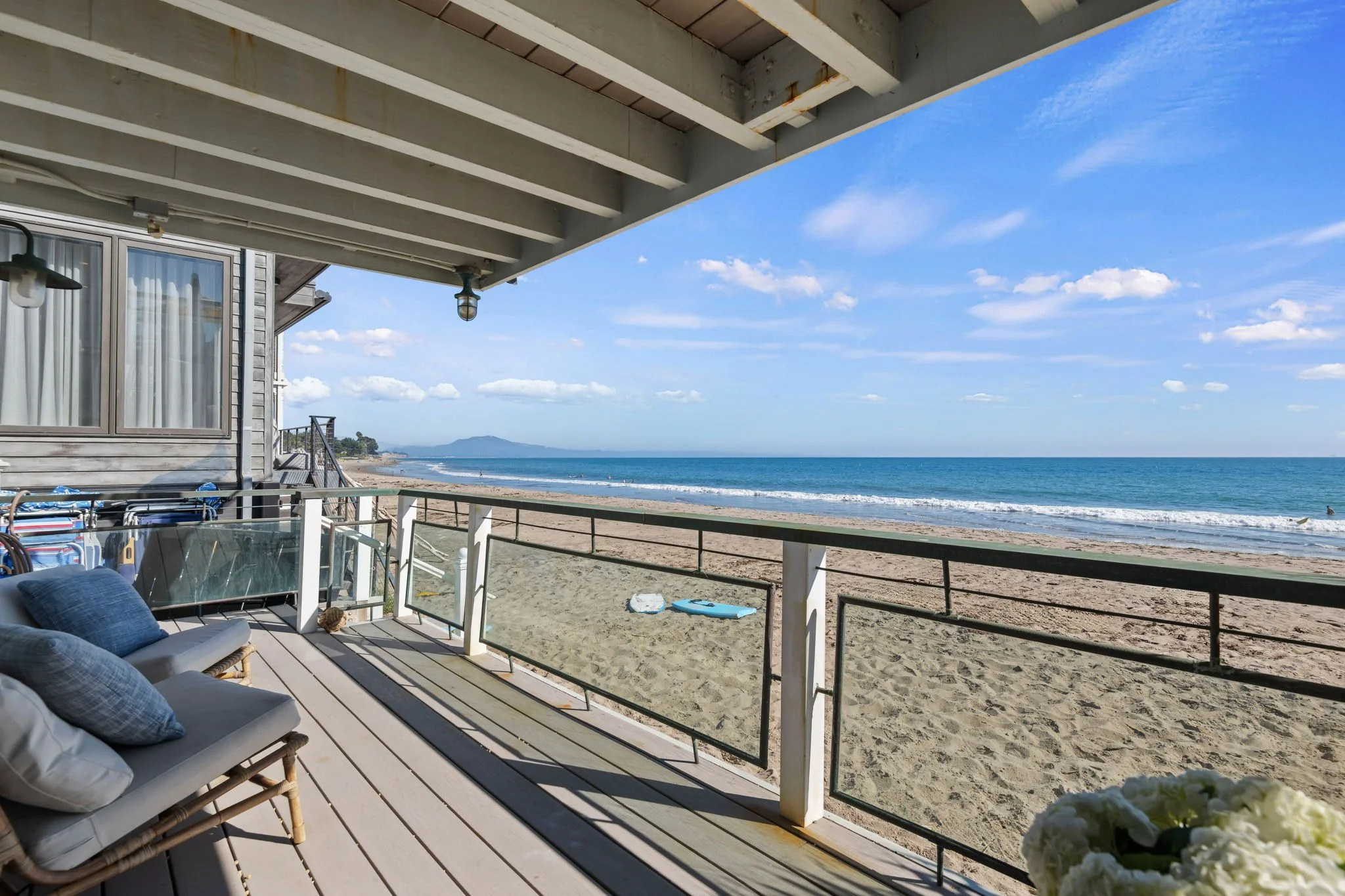 25-Downstairs Patio Deck.jpg