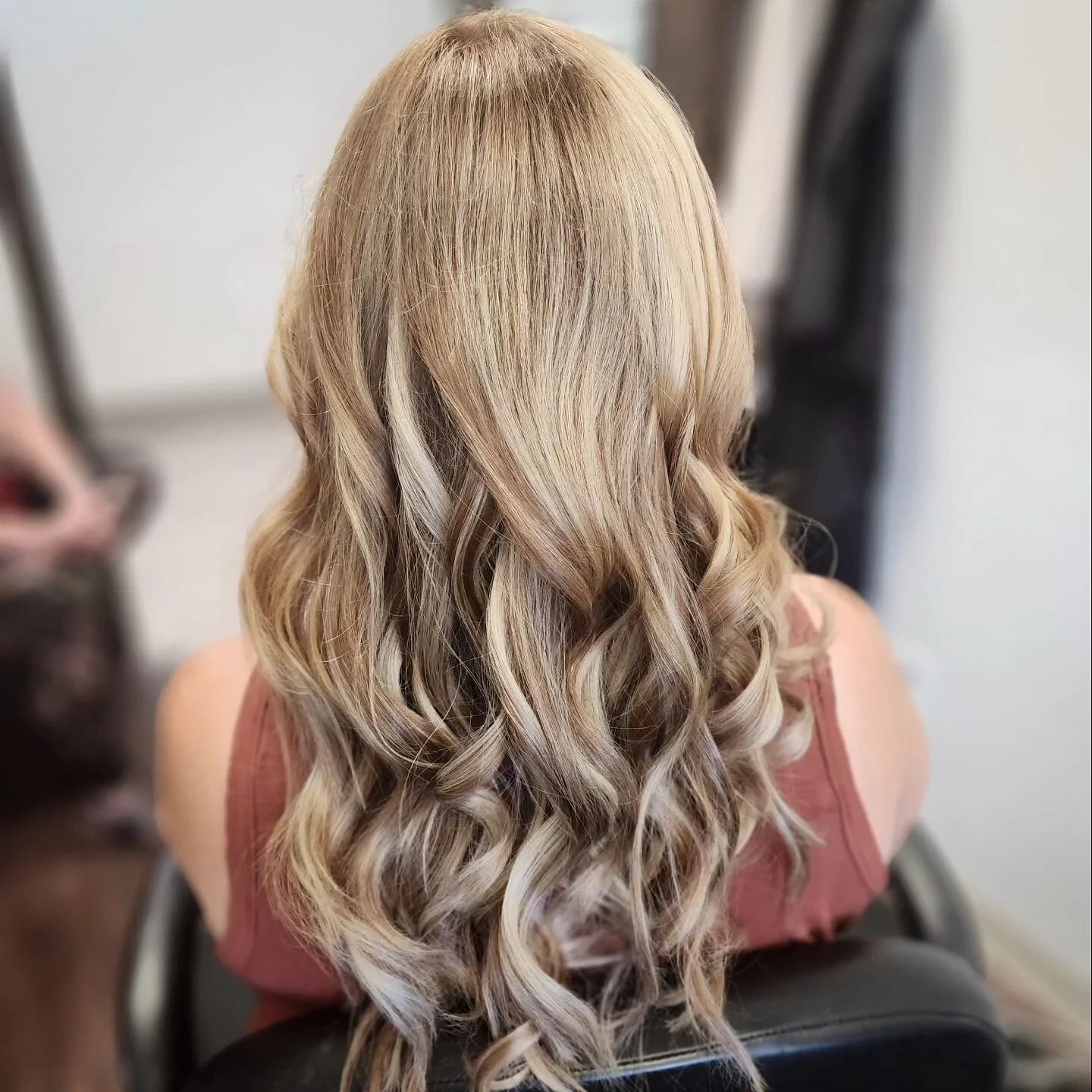 Who says you can't go blonde for Fall! #selflove #selfcare #createyourstyle #yourlifeyourway #shoplocaldenton #fallblonde #blonde #brazilianblowout