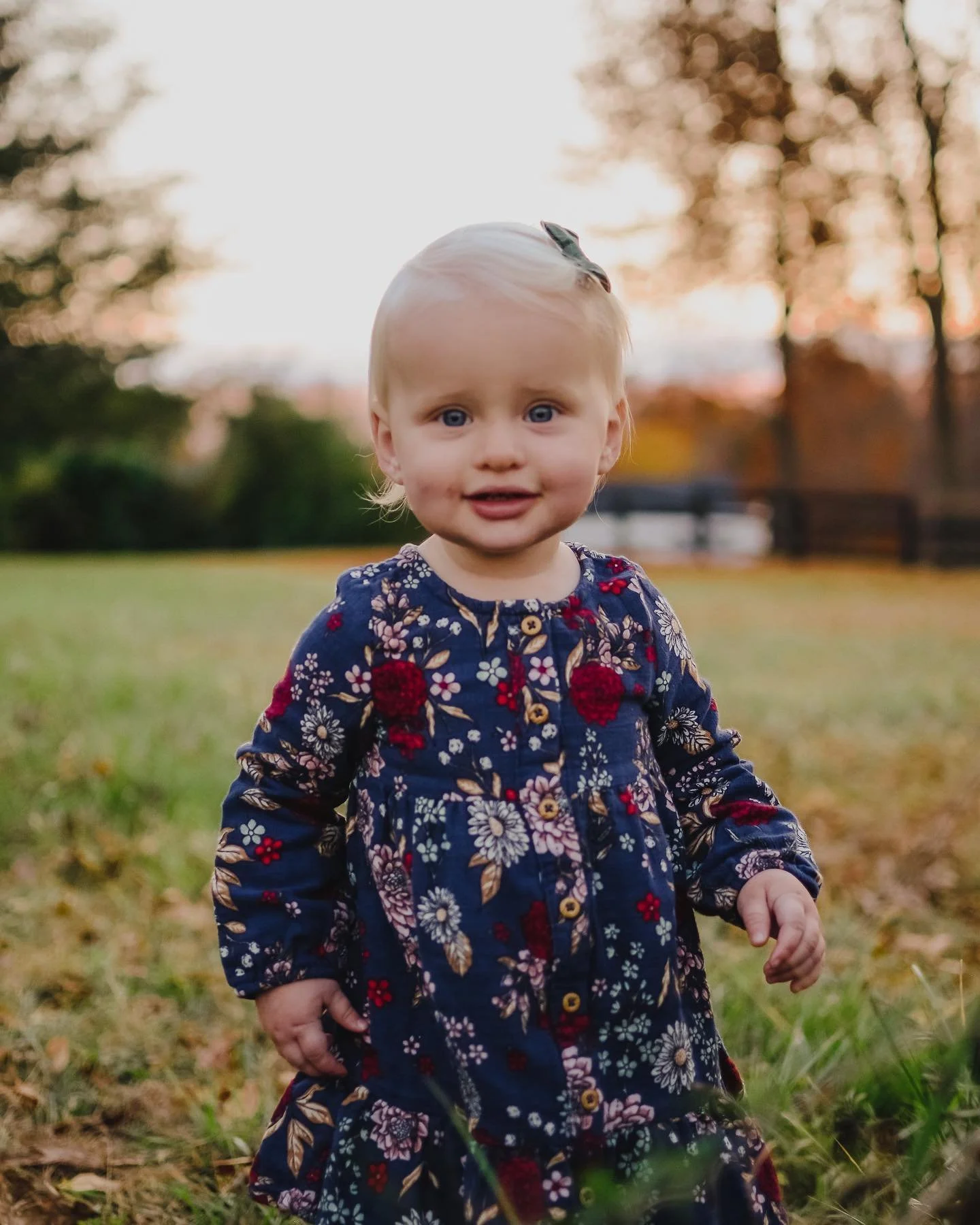 The sweetest photos from the Robeson&rsquo;s family session ✨

In 2017, I shot Heather and Isaac&rsquo;s engagement photos and I think that was one of my first paid photo sessions! They are the dearest friends and I loved capturing their sweet family