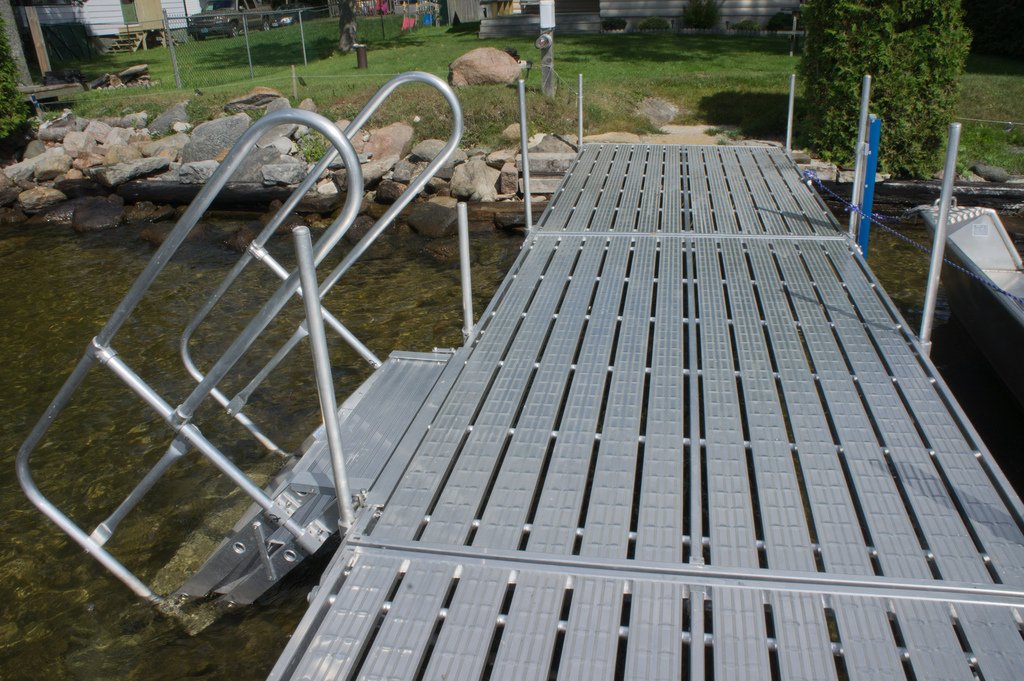 Aluminum Stair Dock Access.jpg