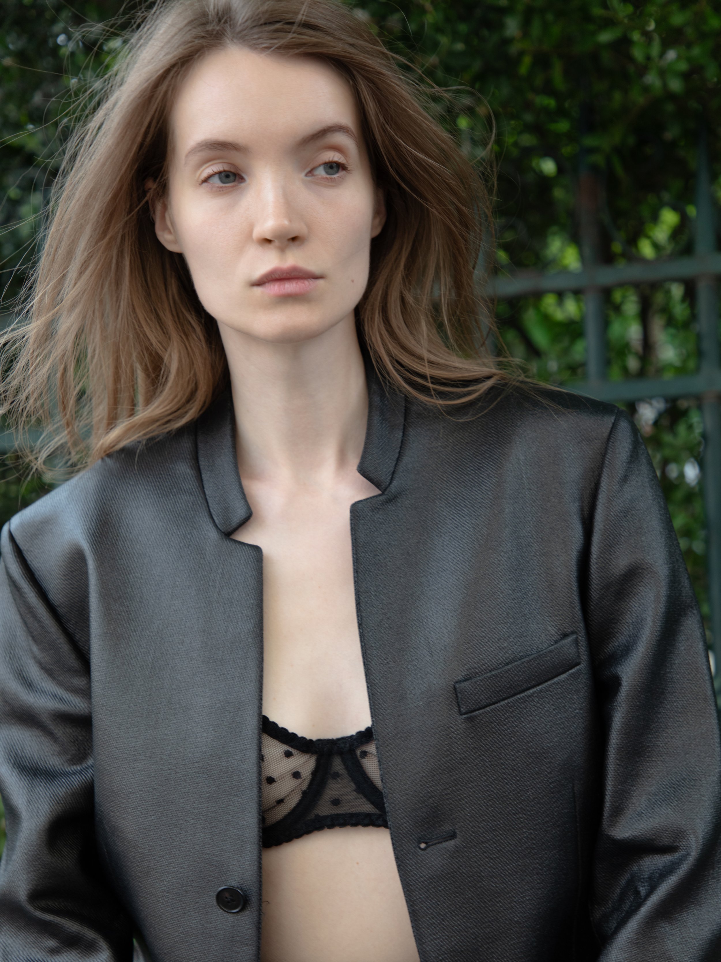 GreyAnna-1.jpg