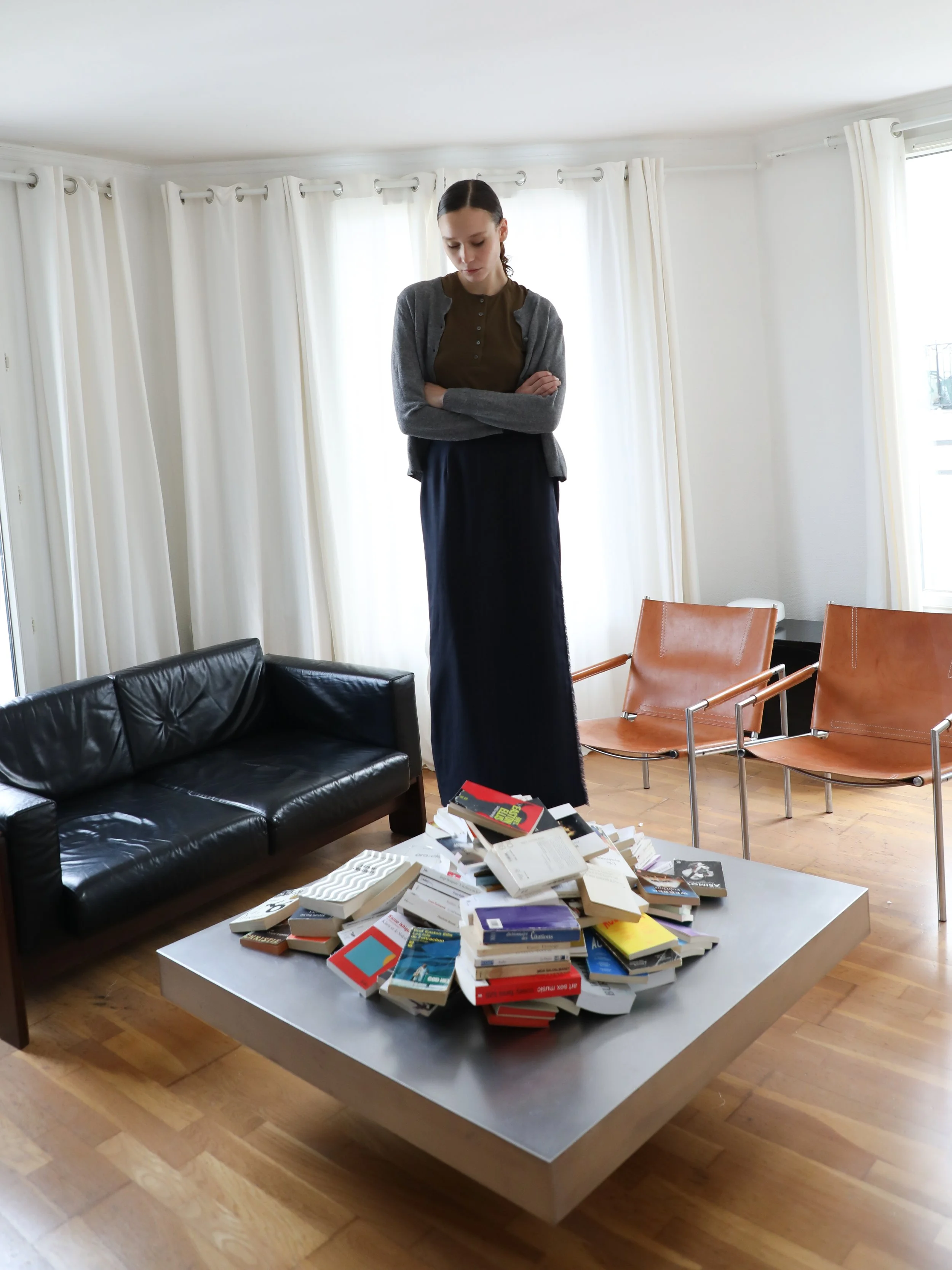 Hannah.Books-3.jpg