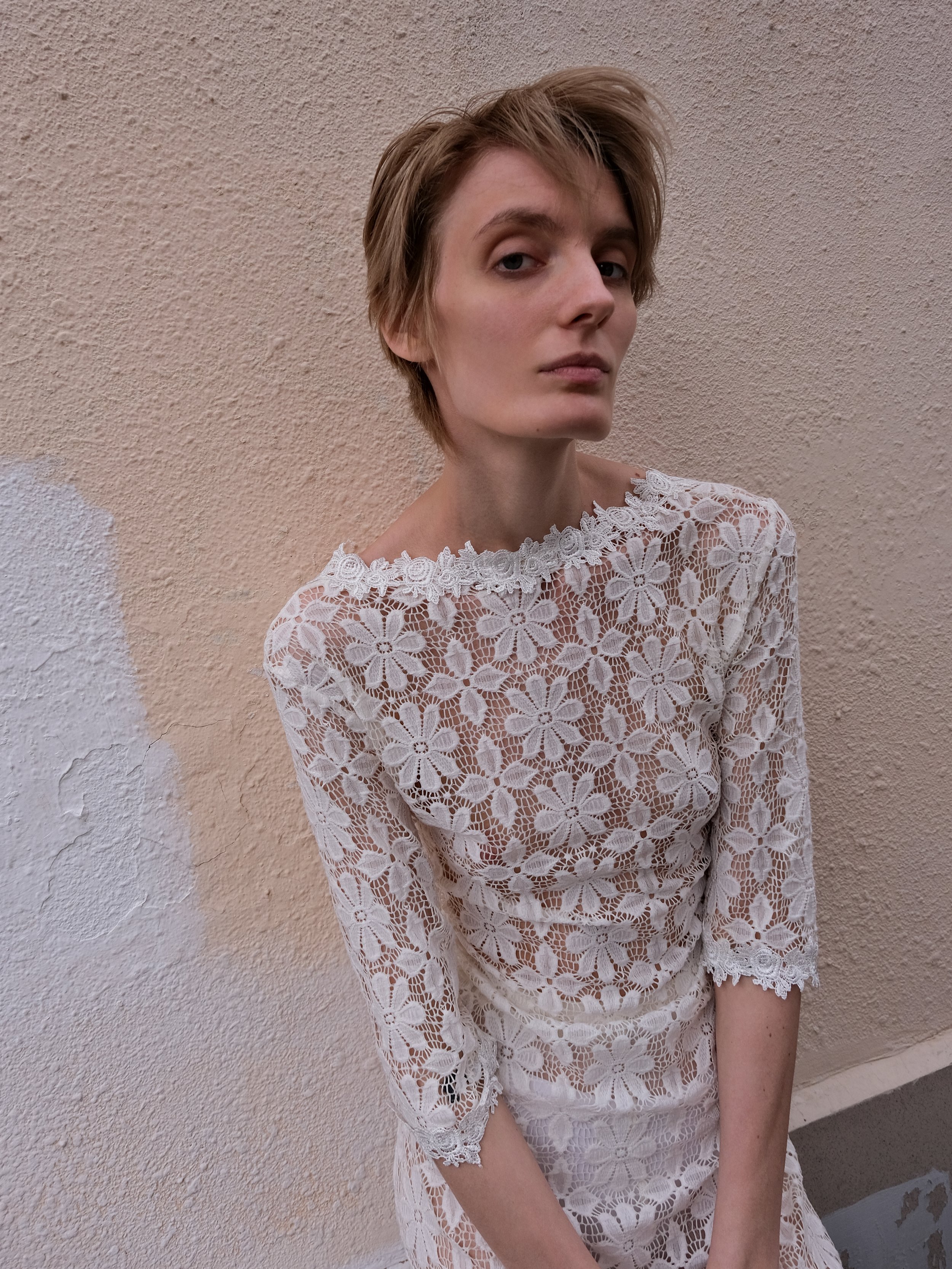1AnnieWhite-2.jpg