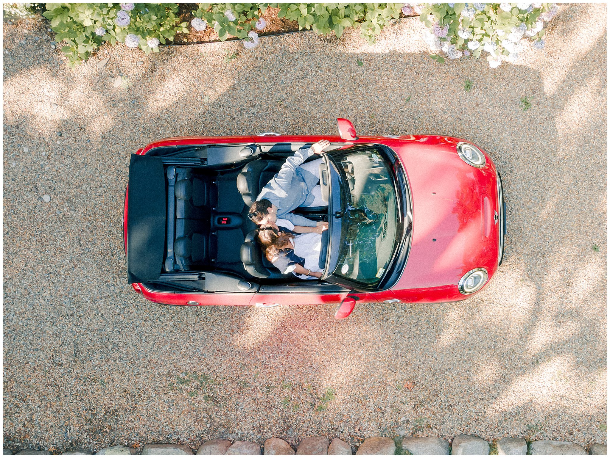 americana-mini-cooper-marthas-vineyard-vineyard-haven-cape-cod-engagement-meredith-jane-photography-photo_1668.jpg