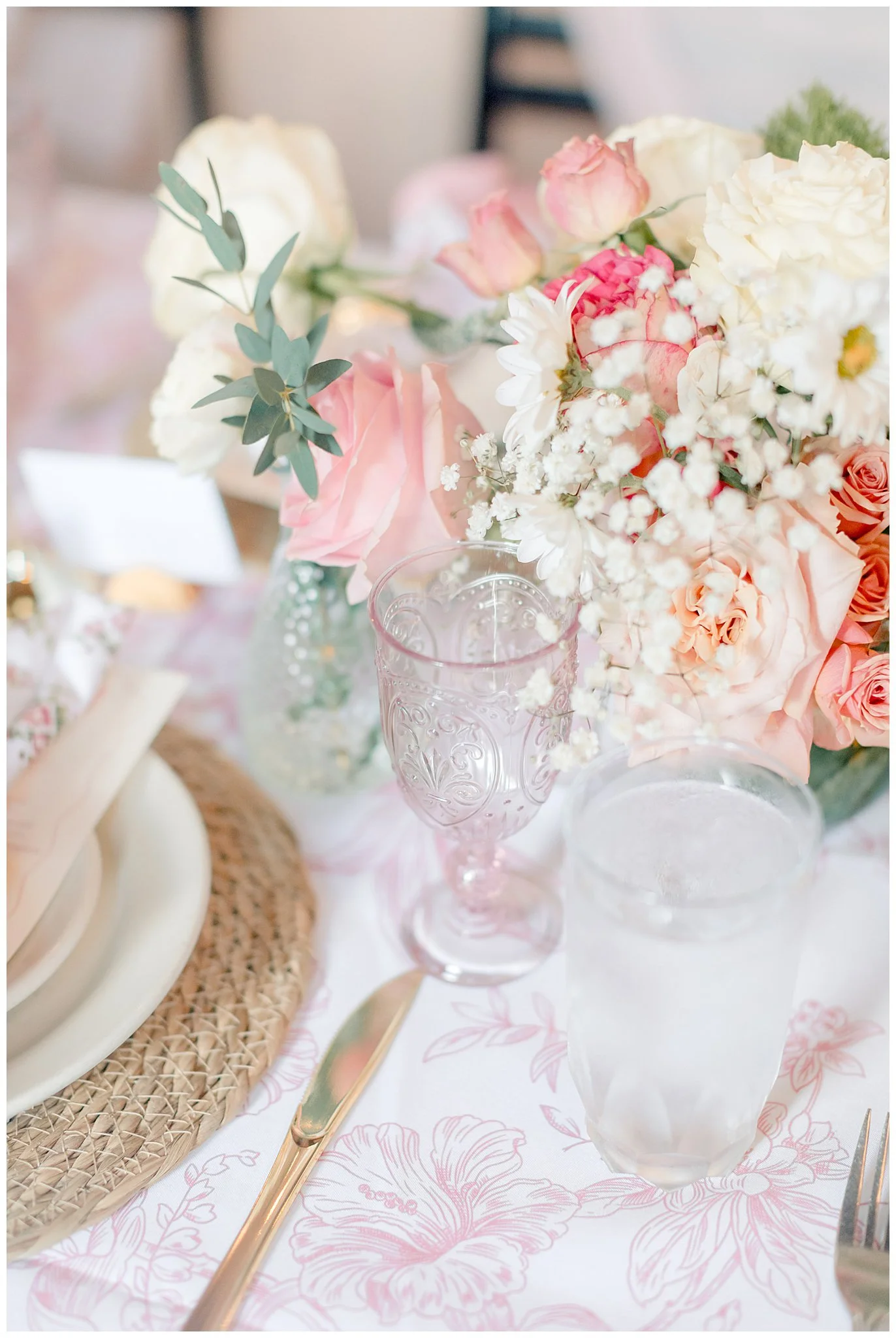 sweet-16-sixteen-luxury-dinner-party-pink-floral-bow-photo_1777.jpg