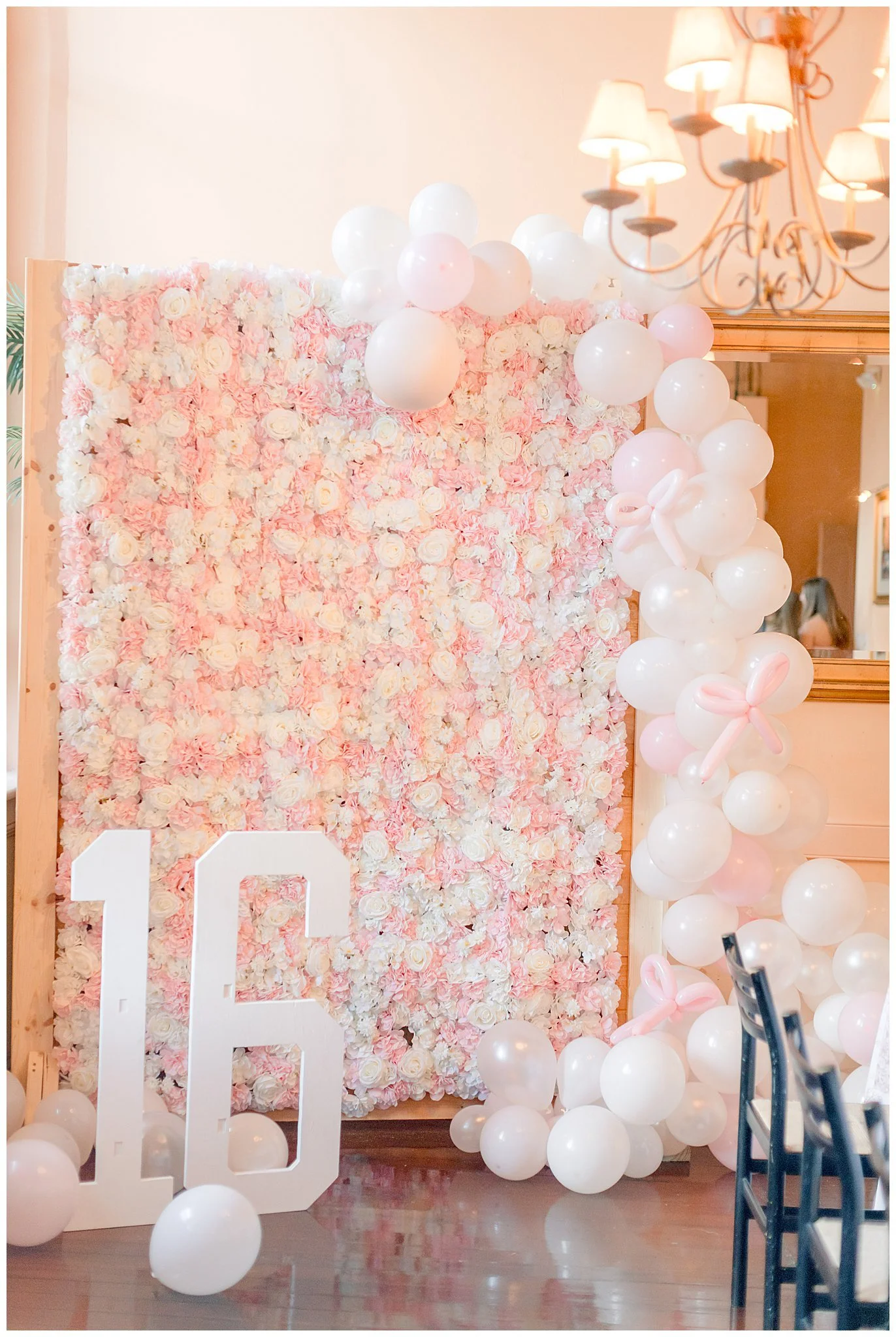 sweet-16-sixteen-luxury-dinner-party-pink-floral-bow-photo_1785.jpg