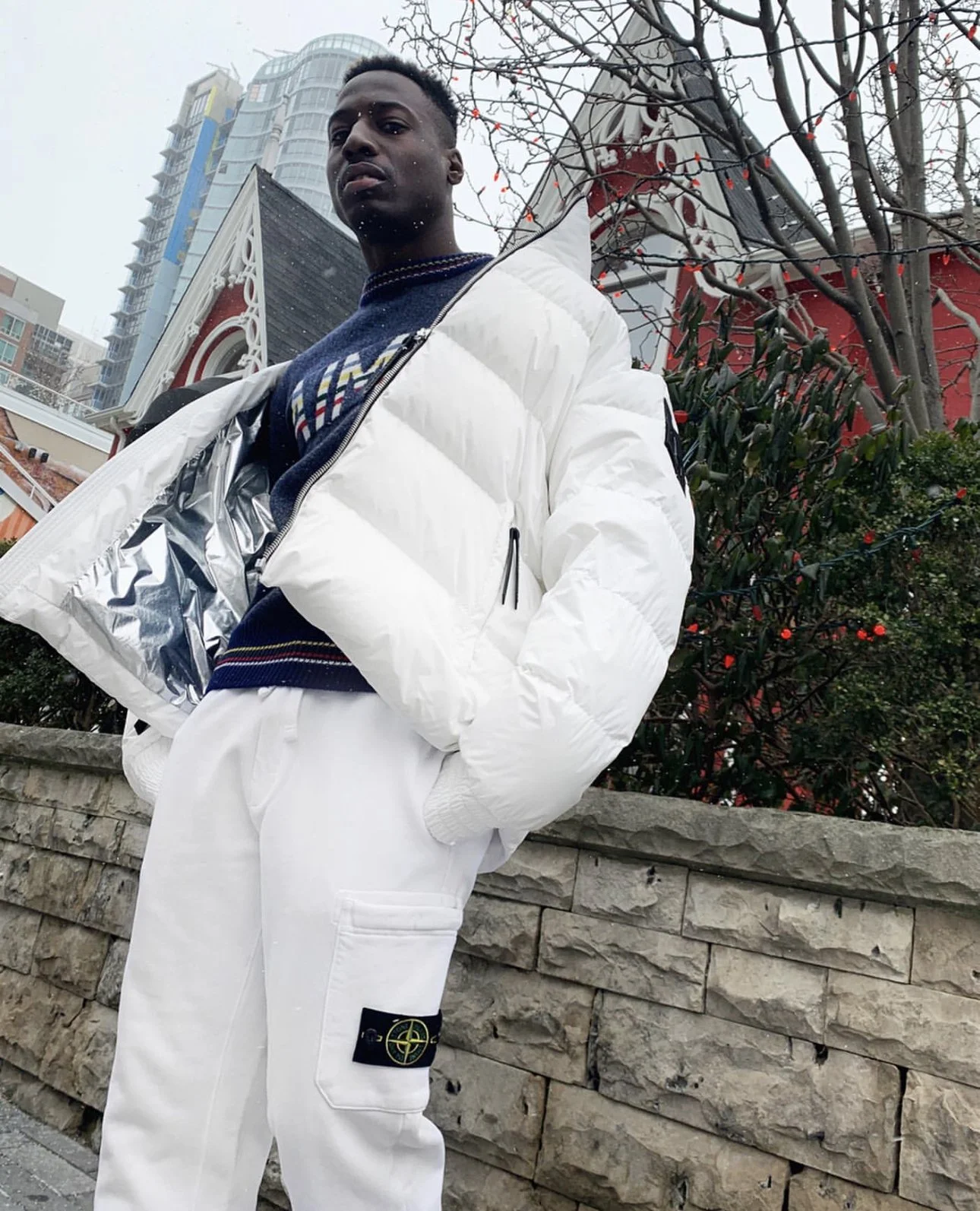 Shot by @laurelfreed for @tntfashion