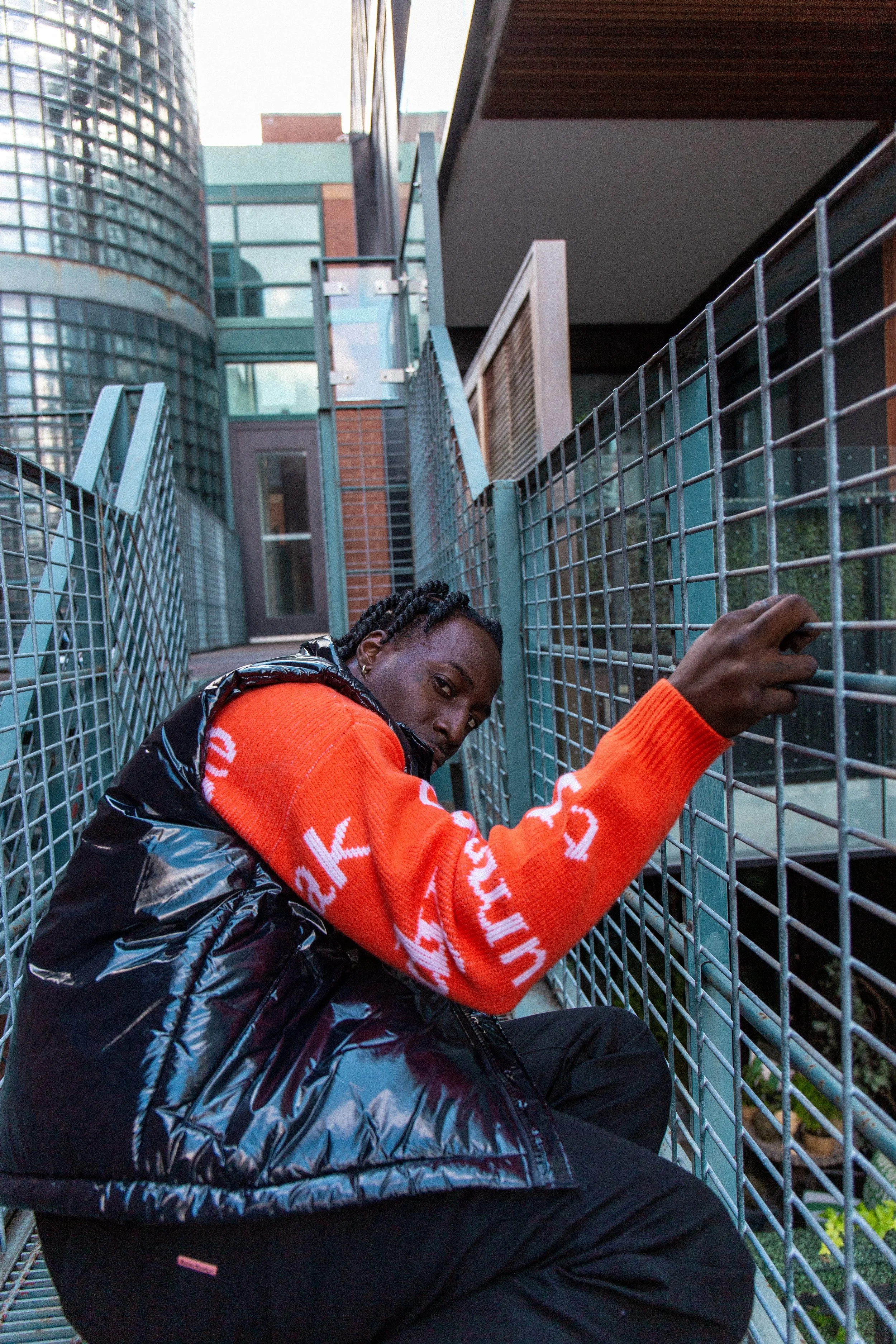 Shot by @laurelfreed for @tntfashion