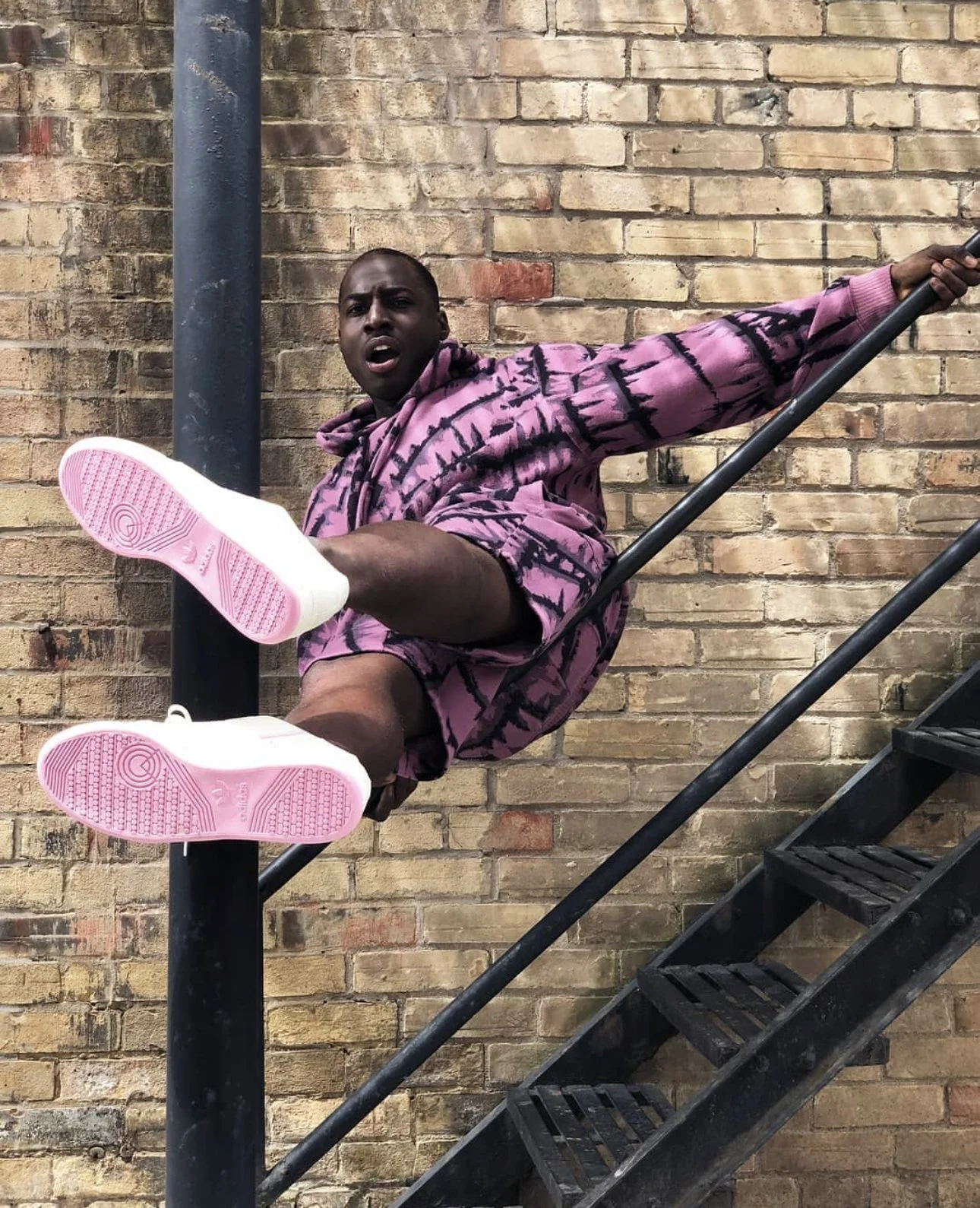 Shot by @laurelfreed for @tntfashion