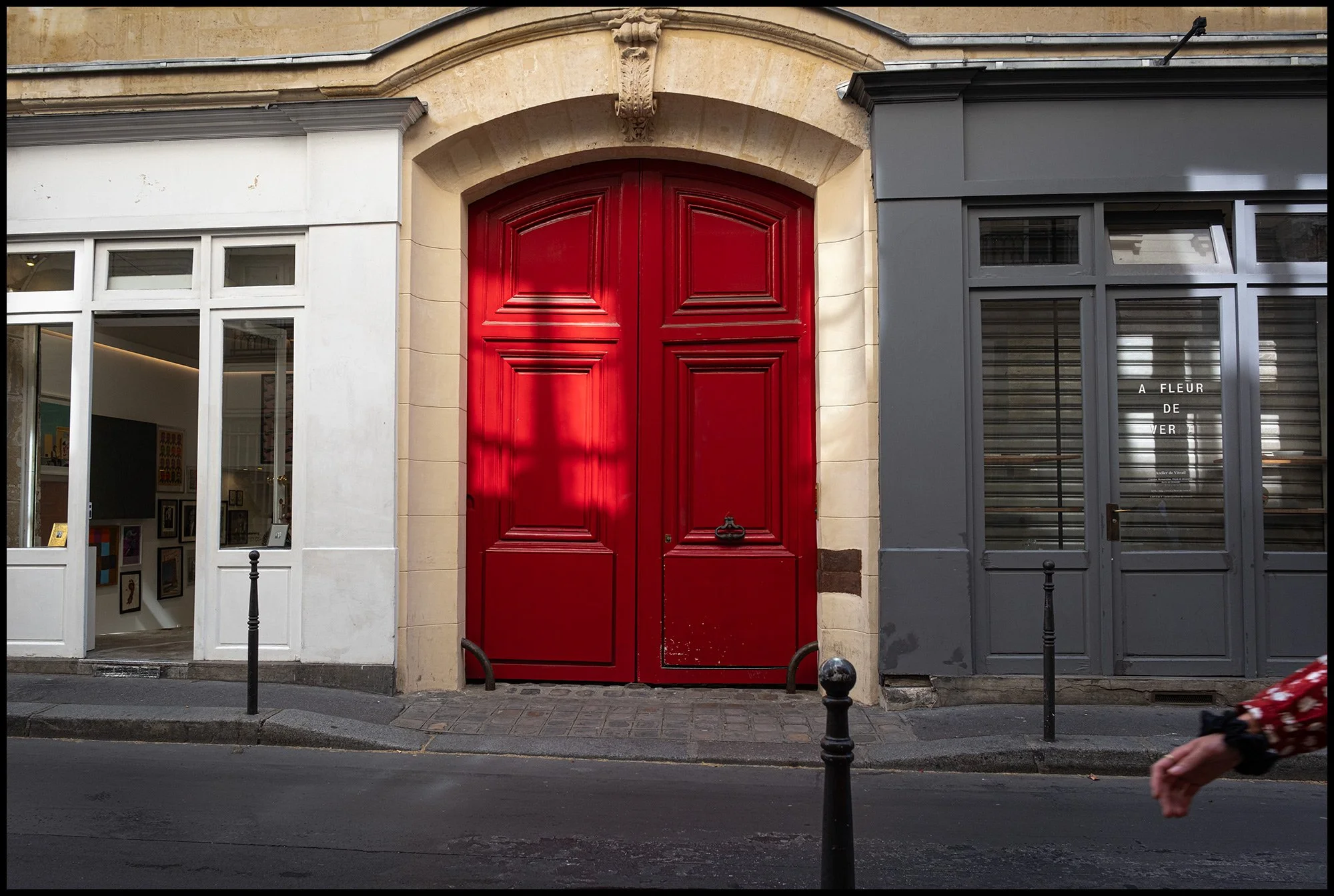 europe-paris-red-door-crop_DSF9343.jpg