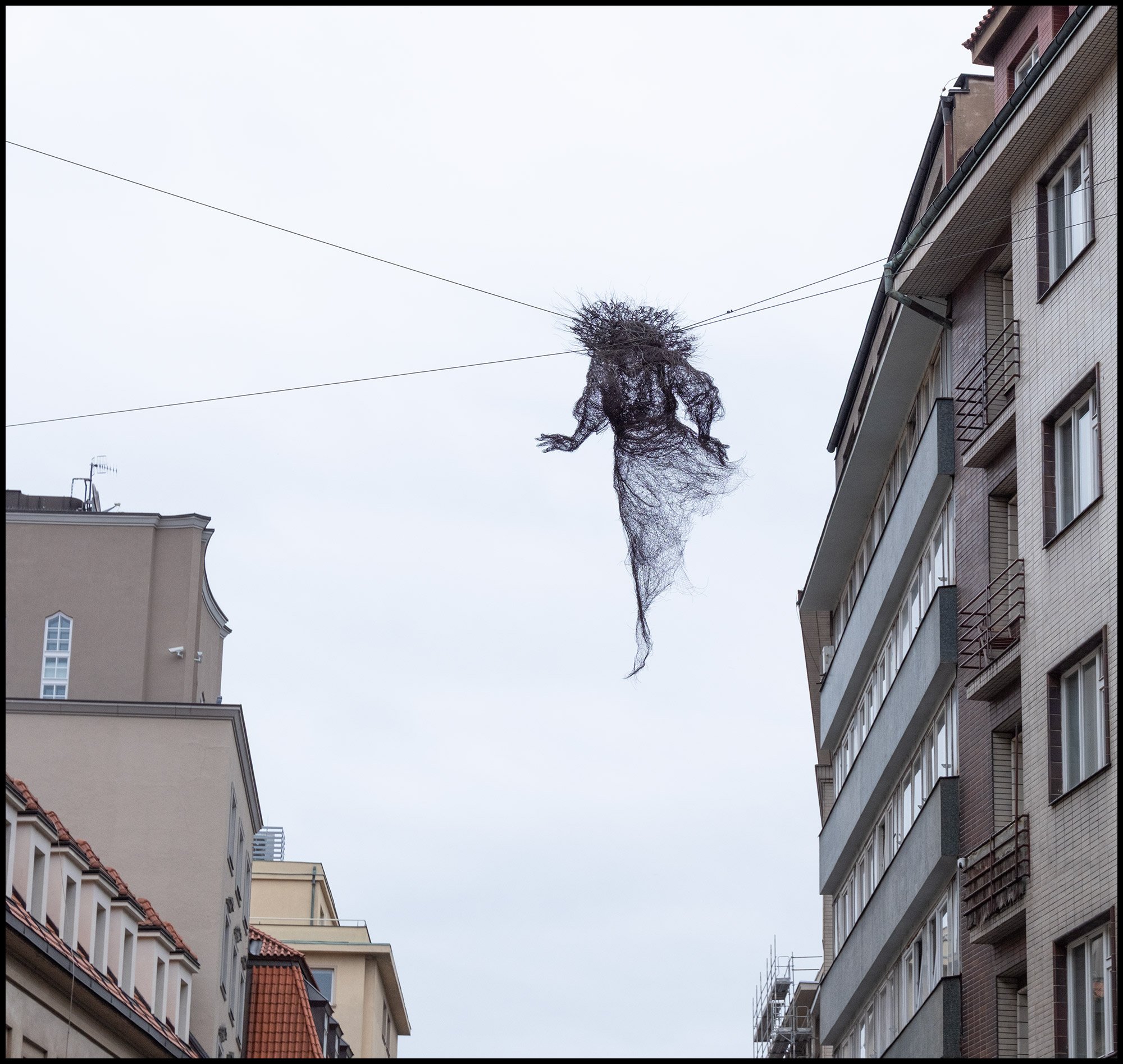 europe-vienna-wire-witch-crop_DSF9979.jpg