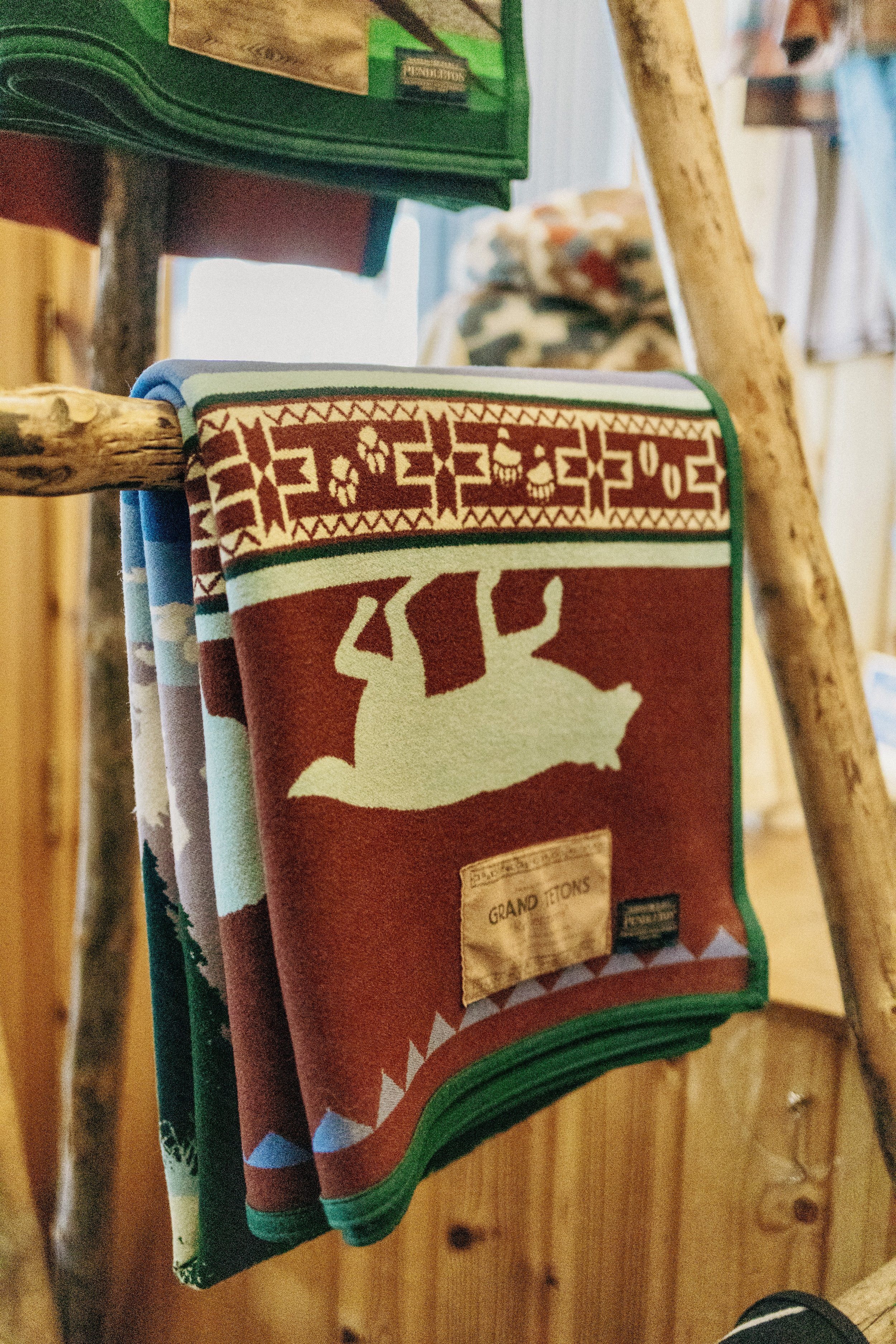 A exclusive Pendalton Blanket
