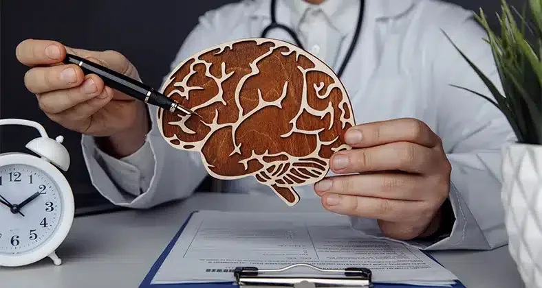 What Is Brainspotting — And Why It Works So Well for Asian Clients Who Were Taught to Bury Emotions