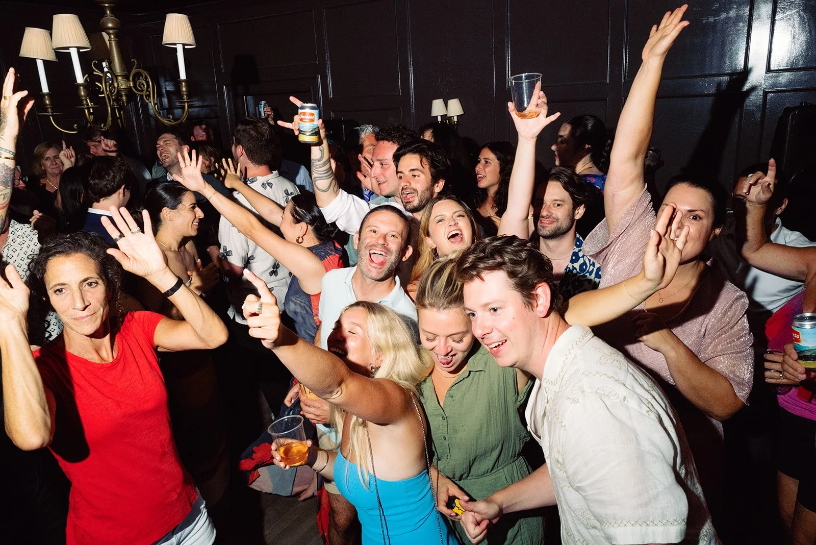 We don&rsquo;t just play music &mdash; we make it a night to remember. ✨ 

📸 @michaellajelin