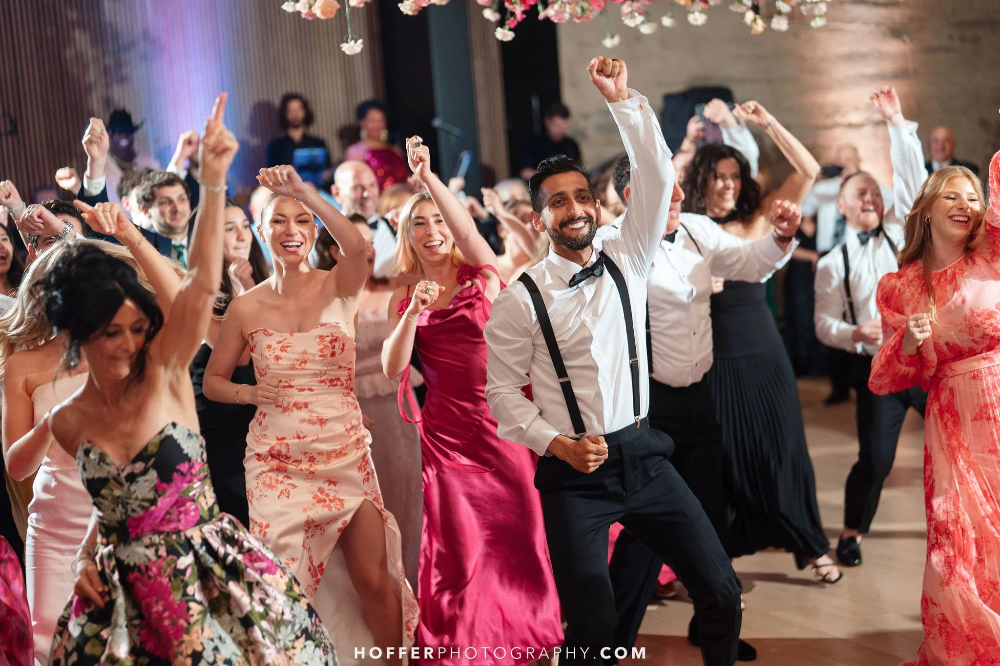 Spring has sprung! 💐 Who&rsquo;s partying with AFP this season?!

📸 @hofferphotography