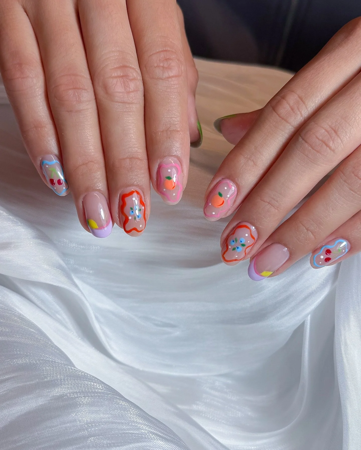 🍓 Fruity &amp; Fun 🍒✨ (Hard Gel）
Brighten up your day with playful summer vibes! This juicy set features cheerful colors, abstract outlines, tiny fruits, and strawberry French tips for the sweetest touch 💖💚🧡💜

📍 Located in Arcadia, CA
🎀 One-o