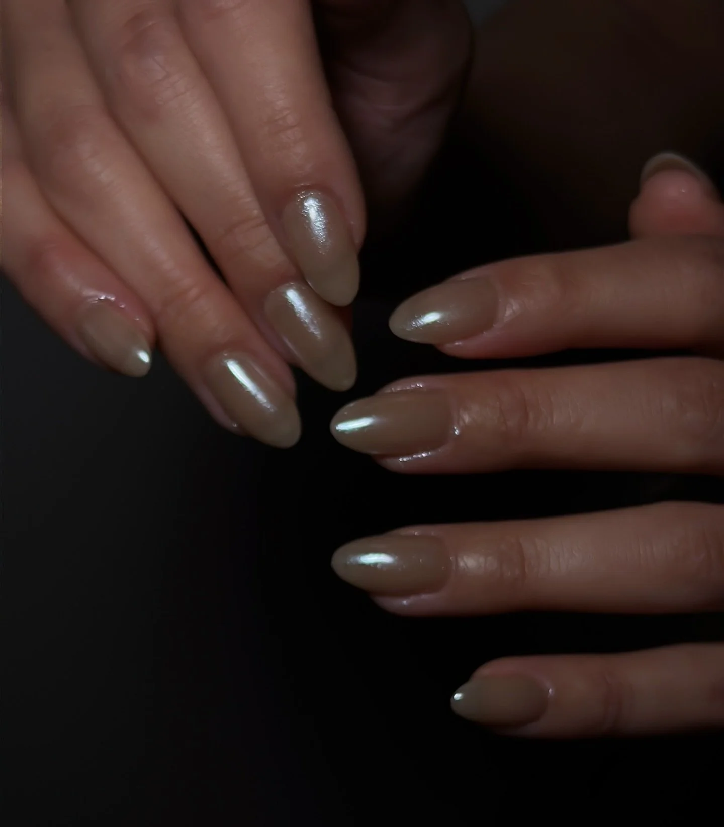 Quiet nude glow ✨

Hard gel with a natural base
finished with a soft white chrome sheen.

📍San Marino, CA
Private studio &middot; Appointment only

#arcadianails #pasadenanails #sanmarinonails #serriamadrenail #monrovianails