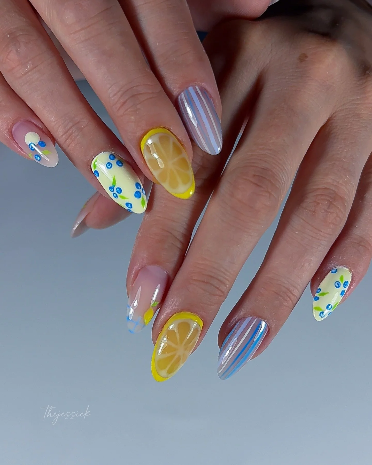 🍋 Can&rsquo;t wait to squeeze you out! 💙

Celebrating a sweet baby boy with a fresh lemon &amp; blueberry inspired nail set. Every tiny detail is hand-painted&mdash;from the juicy lemon slices to the delicate blueberries and soft blue stripes.

Thi