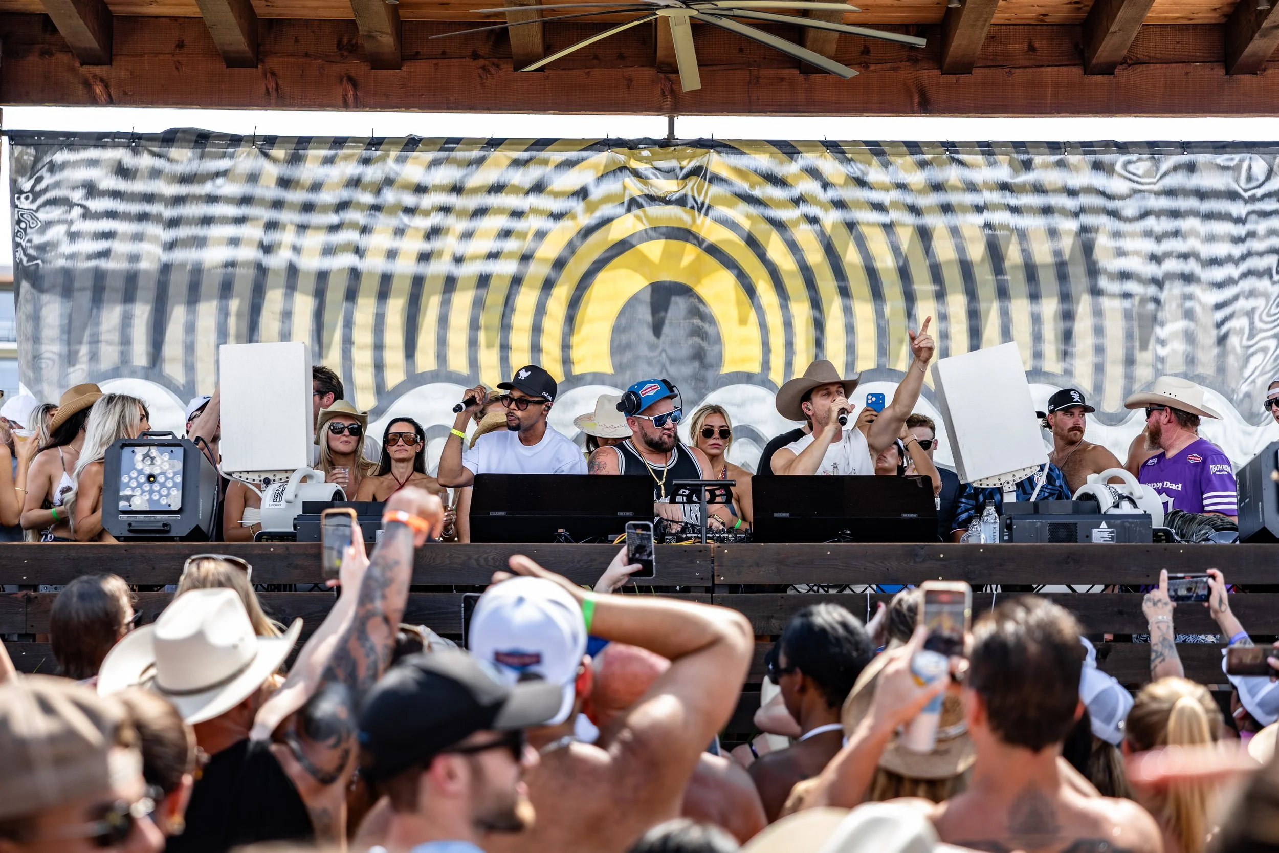 VillagePool_DustinLynch-99.jpg